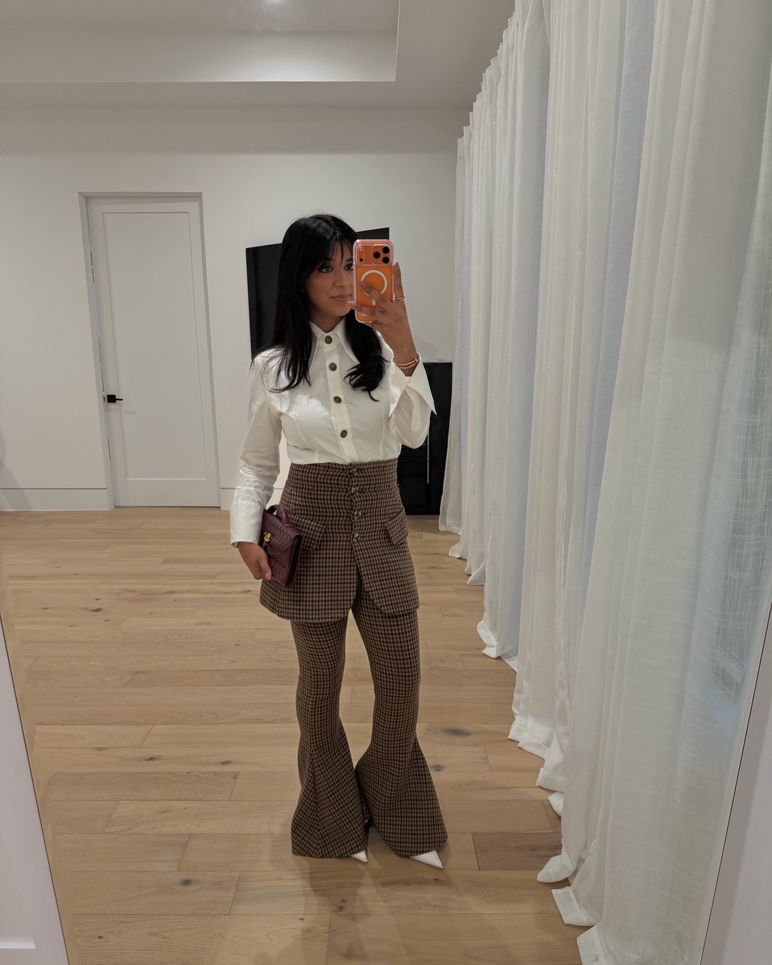 Skirt trousers >> 

#LTKStyleTip #LTKItBag #LTKSaleAlert