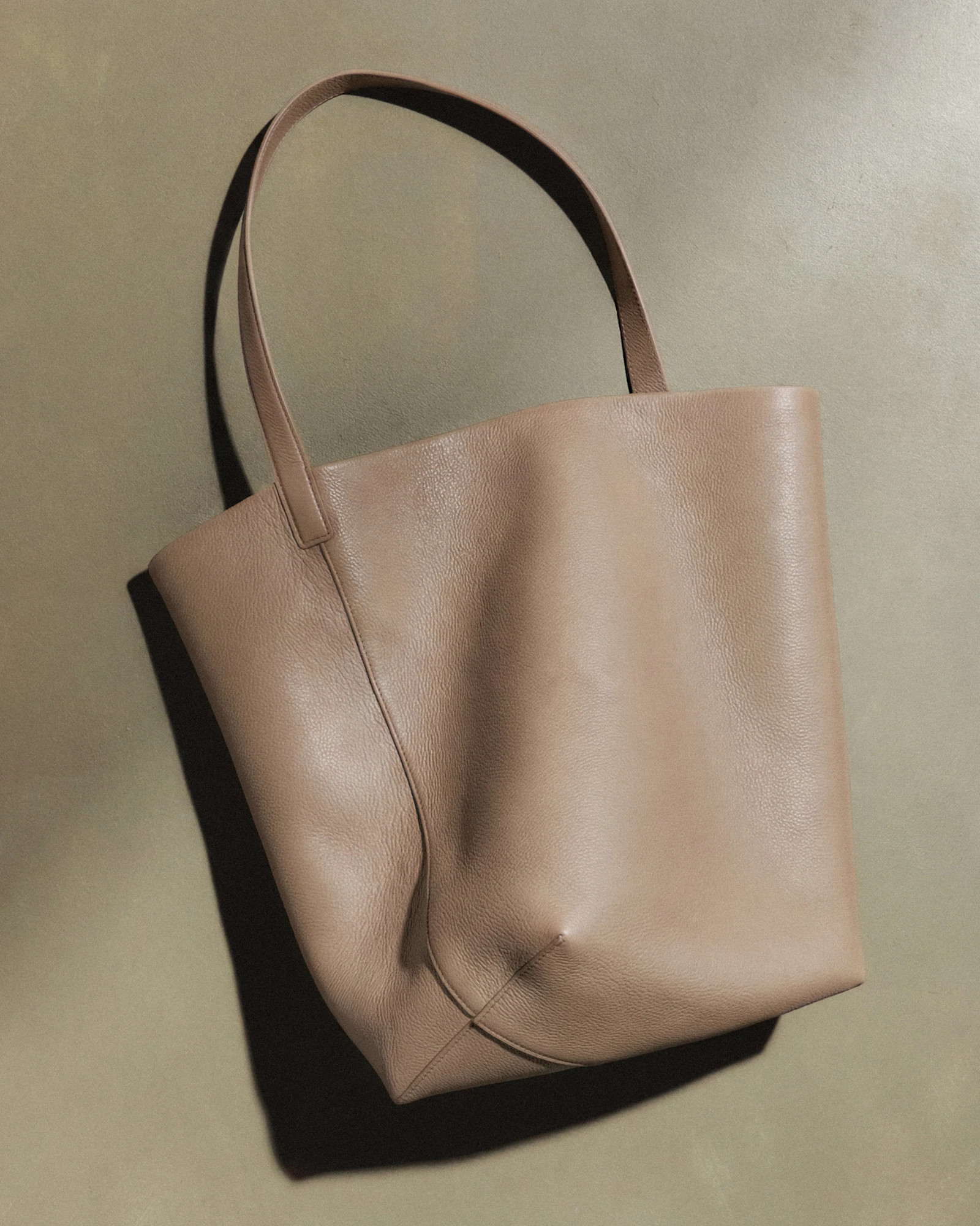 Penelope Large Shoulder Bag | Quince