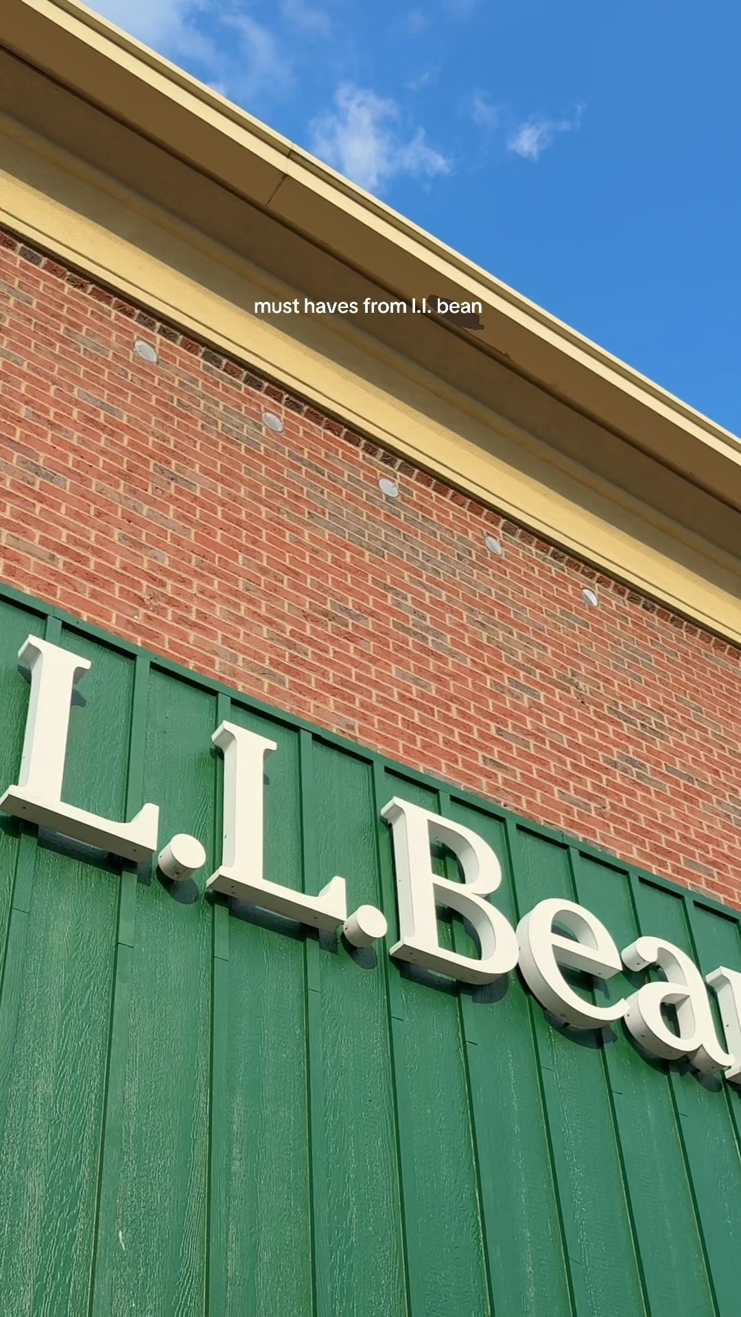 L.L. bean new arrivals giving all the fall vibes — also really need the duck sweater 🦆🤍 these are investment pieces you need! 

#LTKSeasonal #LTKItBag #LTKStyleTip