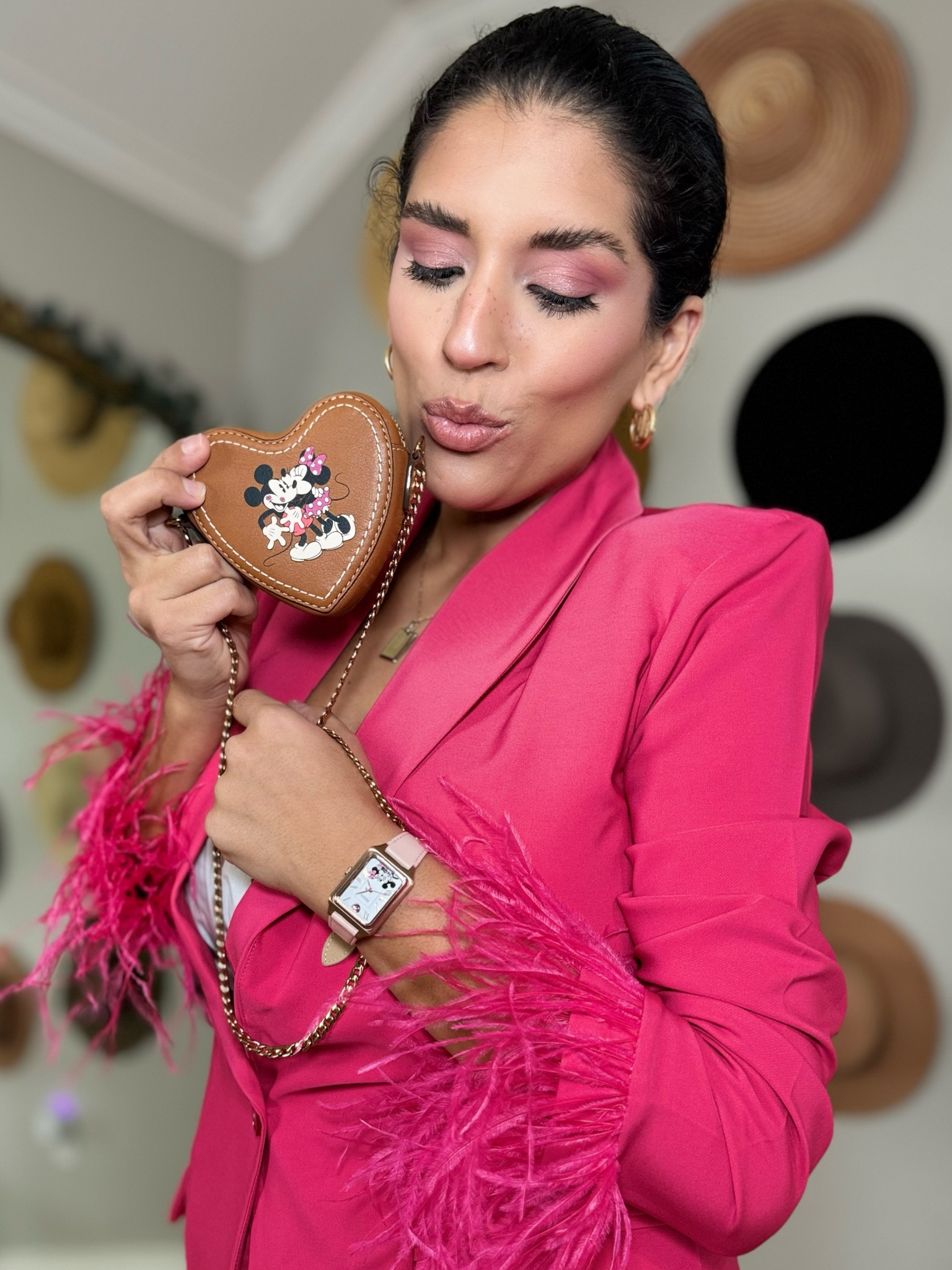 🎀🎀🎀 #fossil #disney

#LTKGiftGuide #LTKitbag #LTKfindsunder100