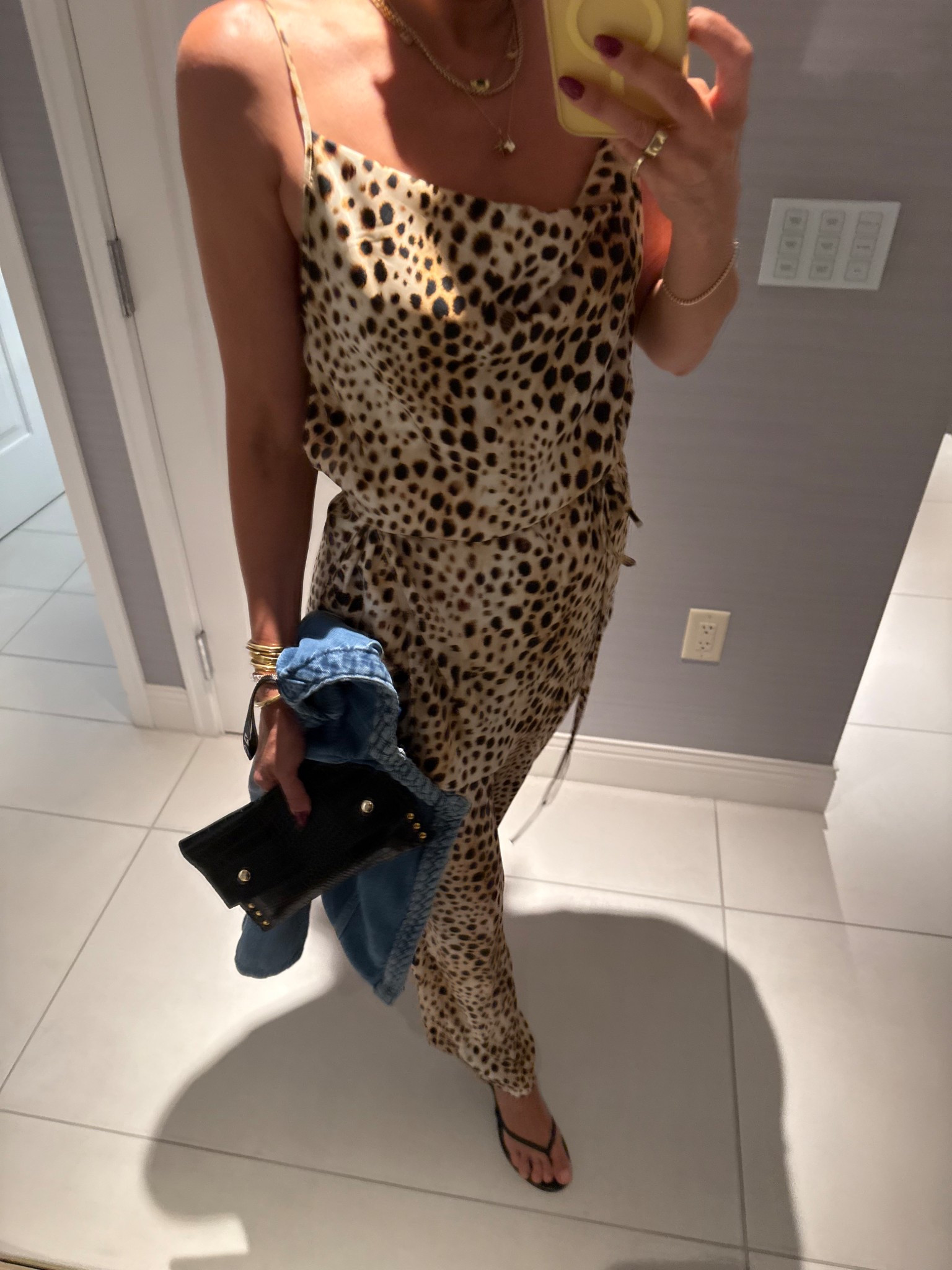 The ultimate comfortable and stylish weekend outfits for the summer heat!☀️
#matchingsets #summeroutfitinspo #summeroutfits #weekendoutfits #bermudashorts

#LTKStyleTip #LTKSeasonal #LTKOver40