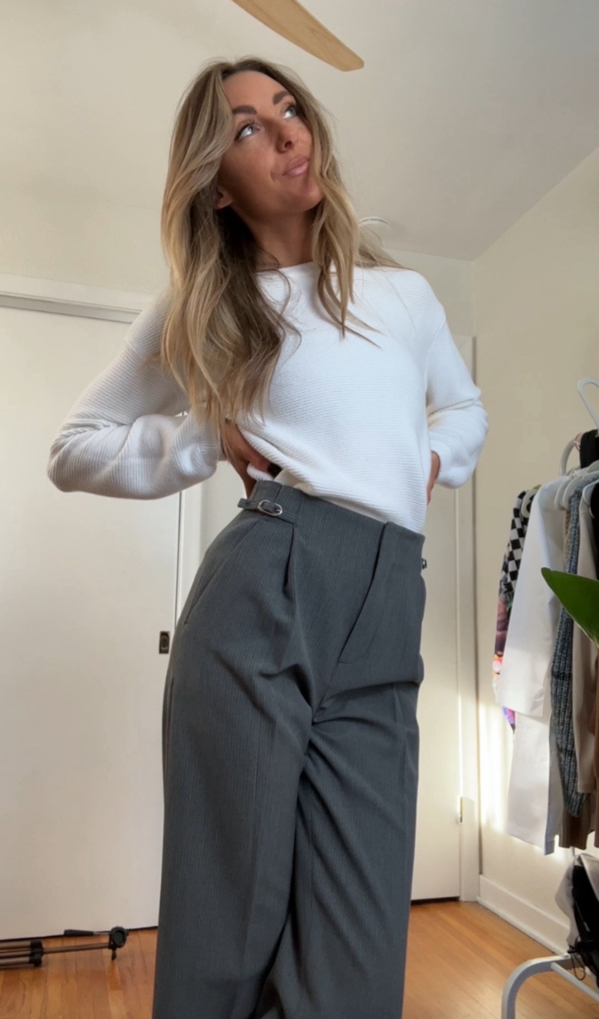 The tailored look I’ll be living in this season 🤍 These Abercrombie Sloane Tailored Hardware Pants are chef’s kiss for tall girls and anyone who wants an elevated, business-casual fit that still feels effortless. Paired with a classic white knit for that clean “white coat” workwear aesthetic — perfect for clinic days, class, or a polished office outfit.

Linking the exact Sloane trousers (dark gray), my top, and similar staples to build your capsule wardrobe for work, school, or everyday minimal chic. ✨👩🏼‍⚕️🩺

Abercrombie Sloane pants, tall girl fashion, business casual outfit, modern workwear, NP student style, clinic outfit, capsule wardrobe essentials, office trousers, minimalist fashion, everyday elevated basics

#LTKgrwm #LTKWorkwear #LTKTall
