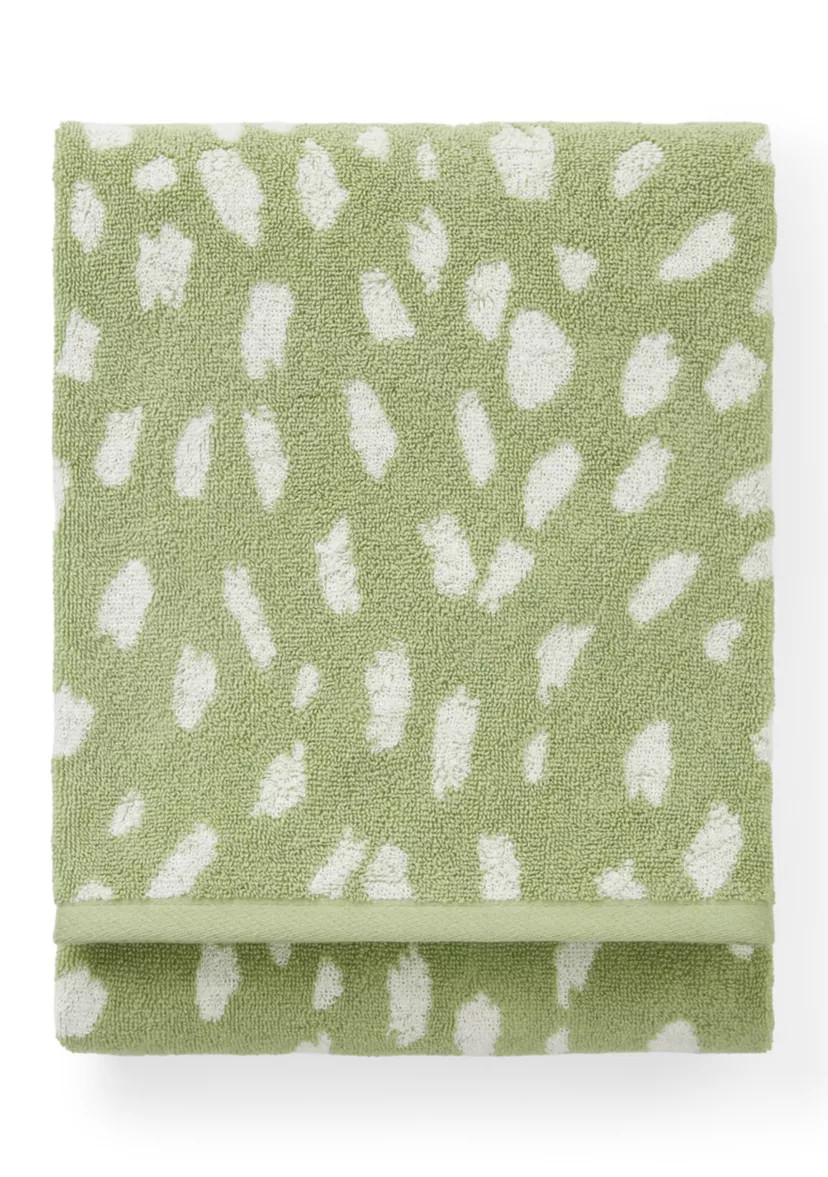 Jacquard Bathroom Towels | Belk