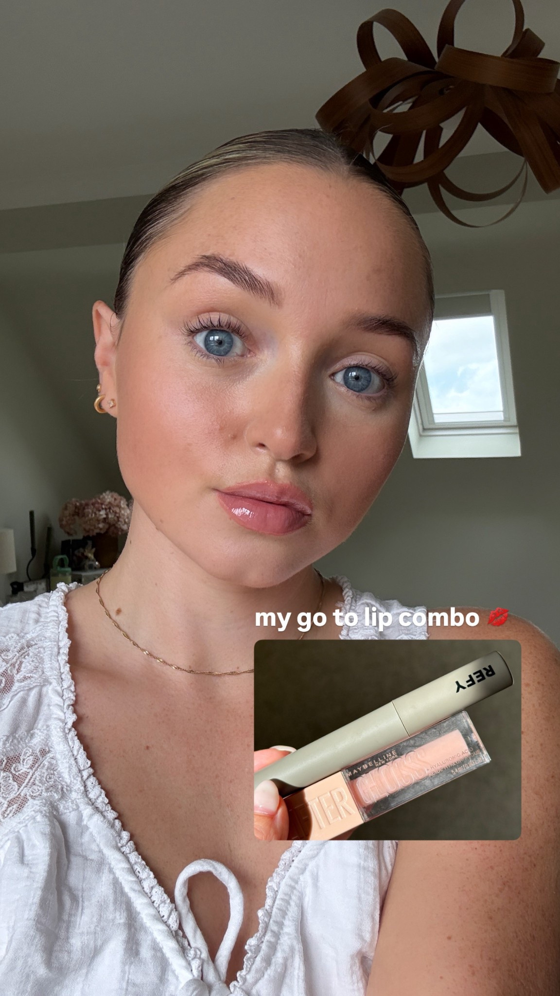 My every day lip liner + lip gloss combo for shiny, full nude pink lips // refy lip liner in ‘oat’ maybelline lifter gloss in ‘ice’ 

#LTKstyletip #LTKeurope #LTKbeauty