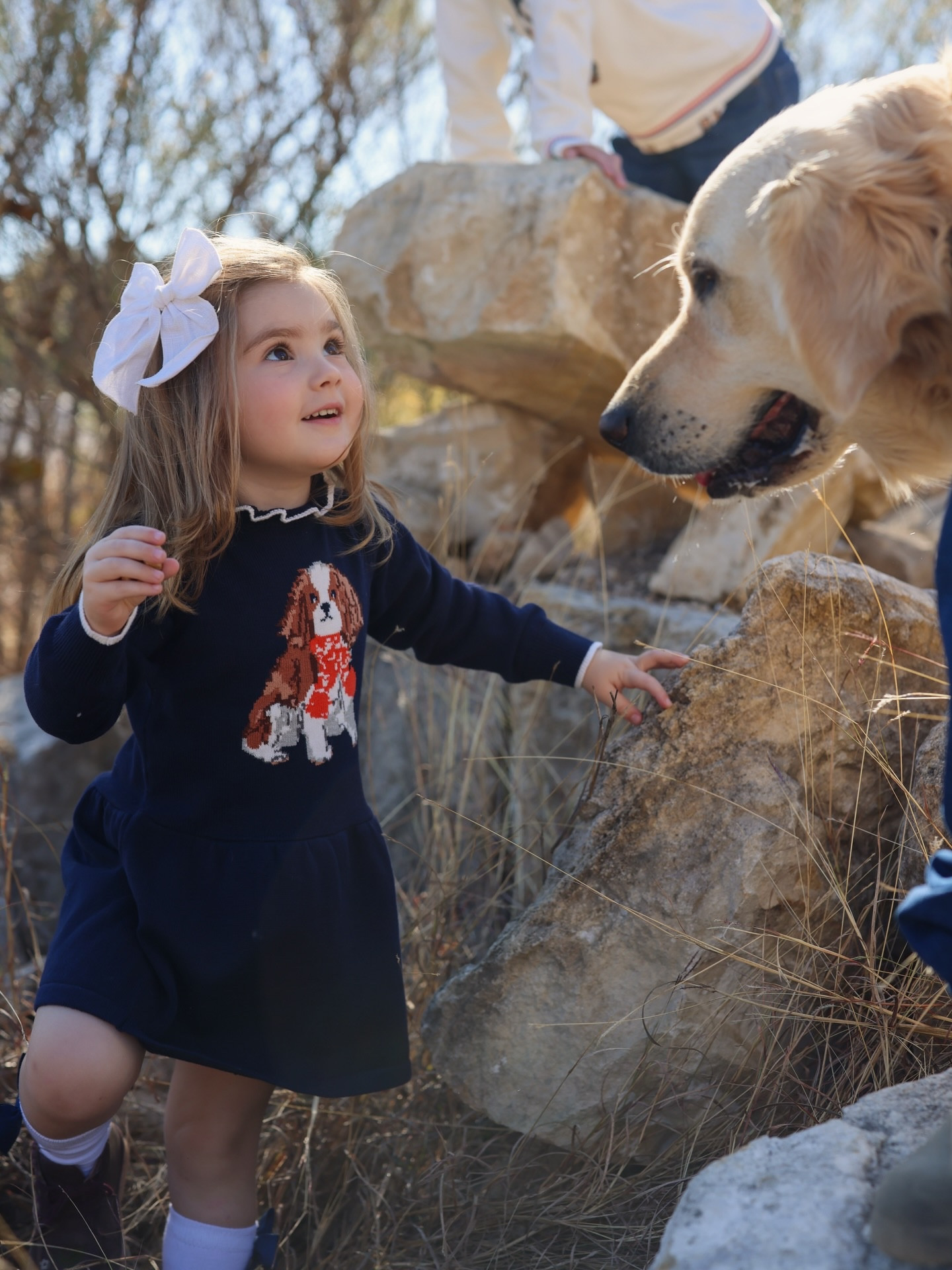 Oh if only I could freeze time. 🥹✨

Outfits are @janieandjack x @graymalin 🐶