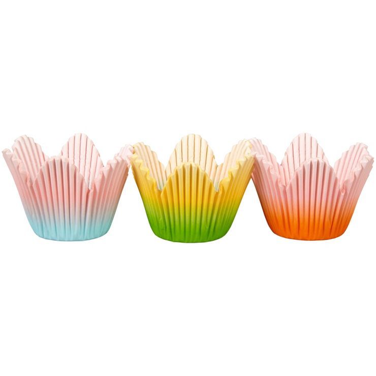 Wilton 72ct Paper Ombre Flower Petal Baking Cups | Target