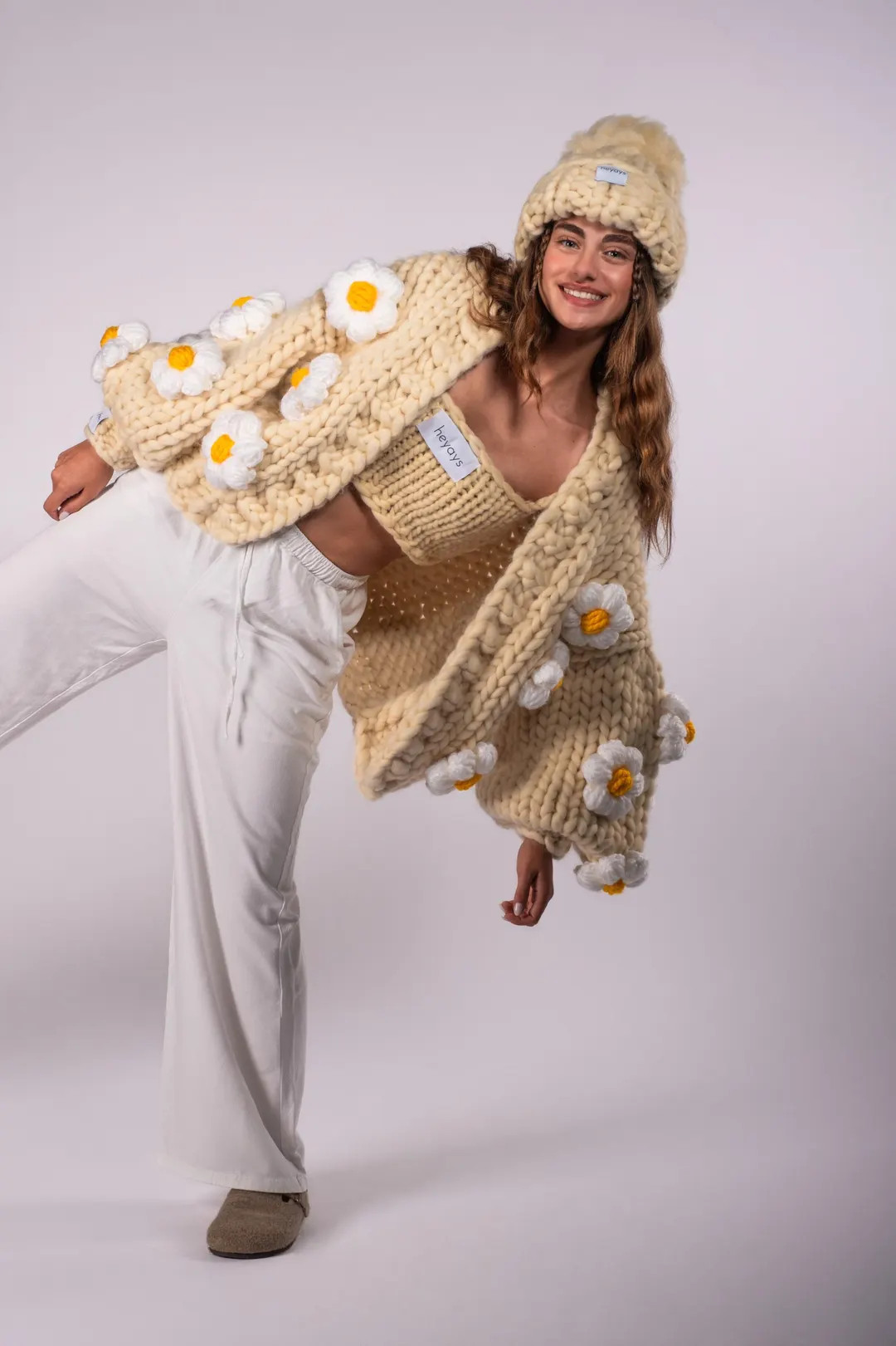 Daisy Hand-Knitted Chunky Cardigan with 3D Crochet Daisies, 100% Merino Wool, Oversize Balloon Sl... | Etsy (US)