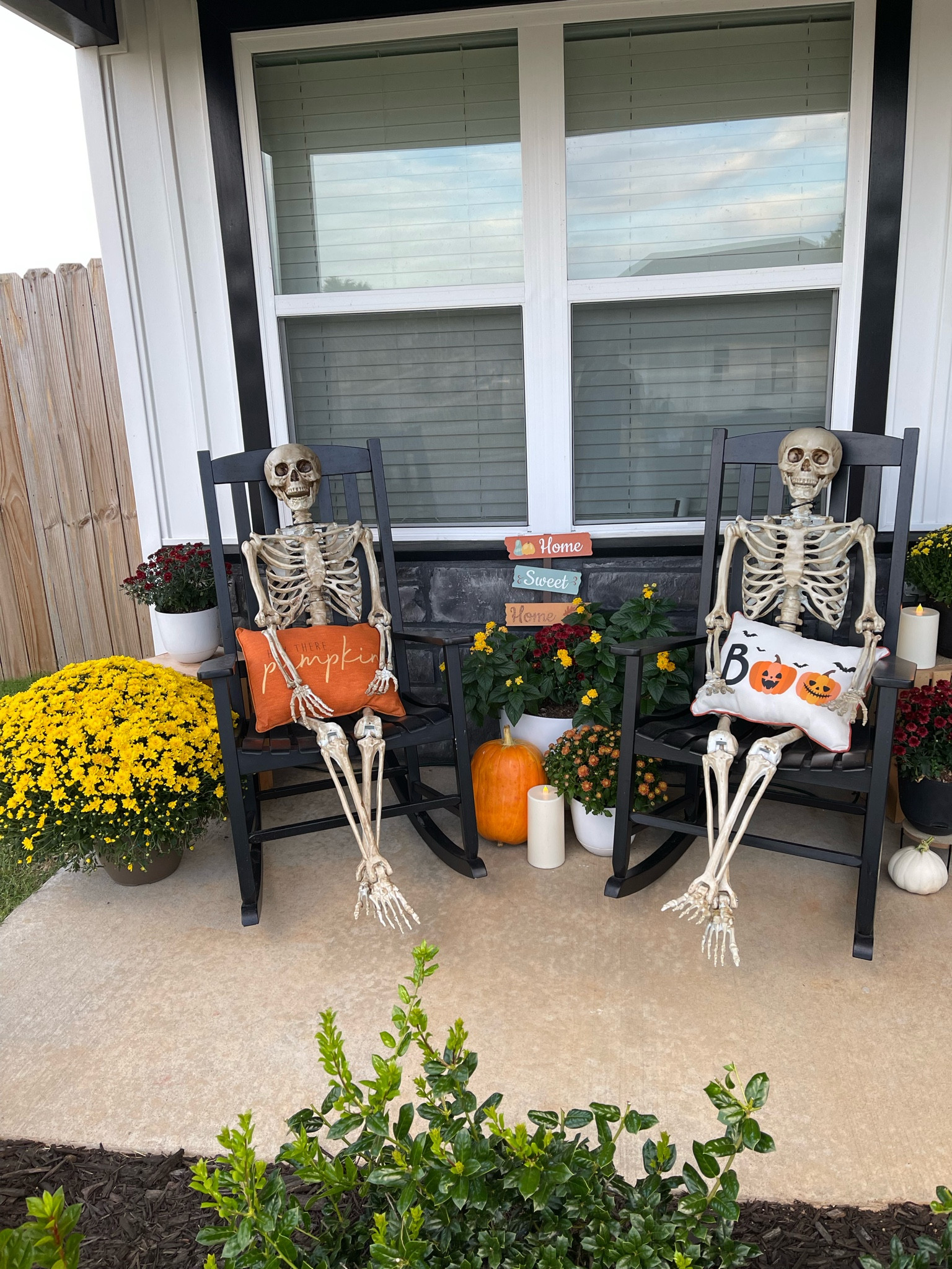 Halloween Decor- 5 FT Skeleton 

#LTKHalloween #LTKGiftGuide #LTKSeasonal