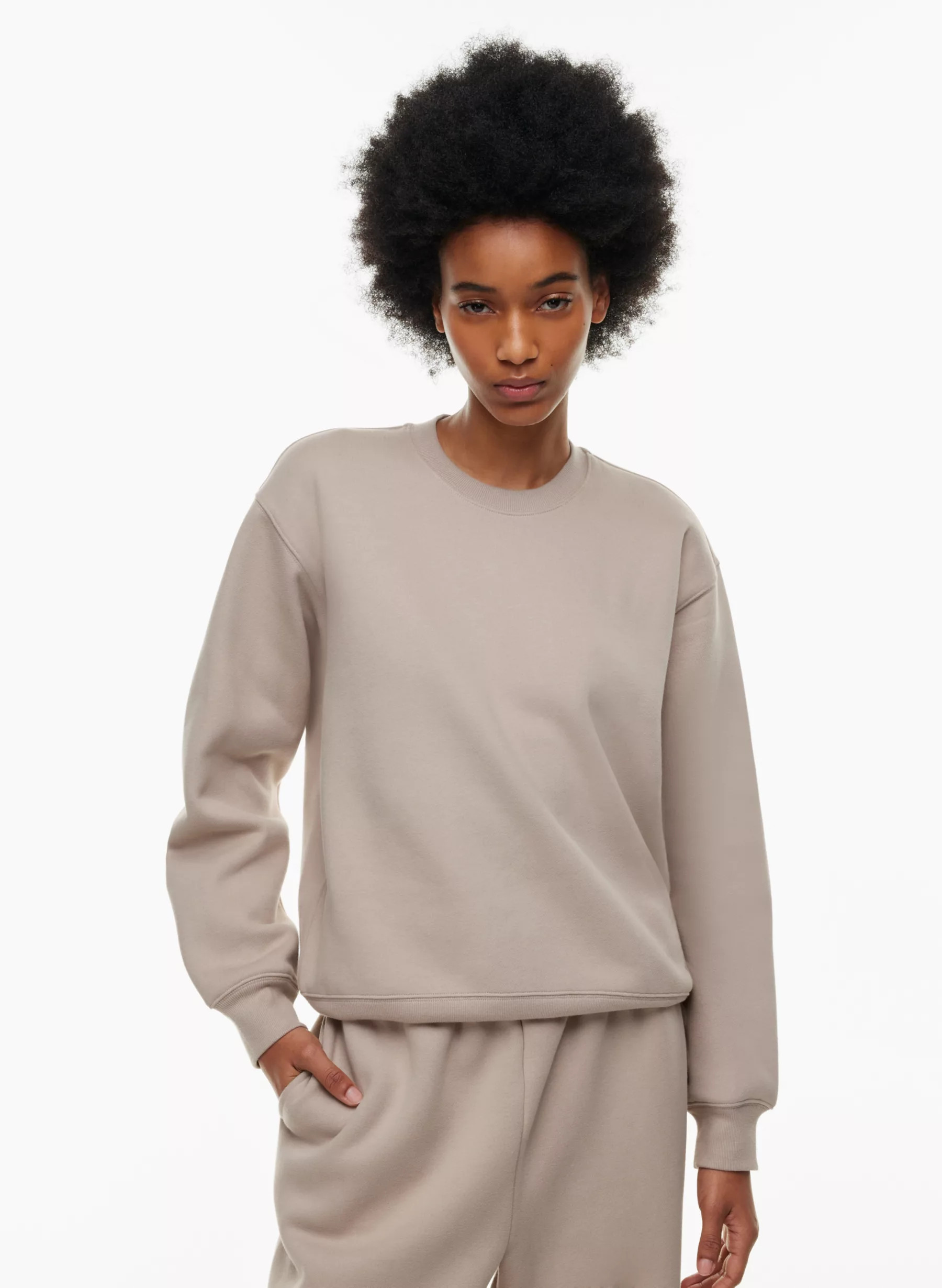 COZY FLEECE PERFECT CREW SWEATSHIRT | Aritzia