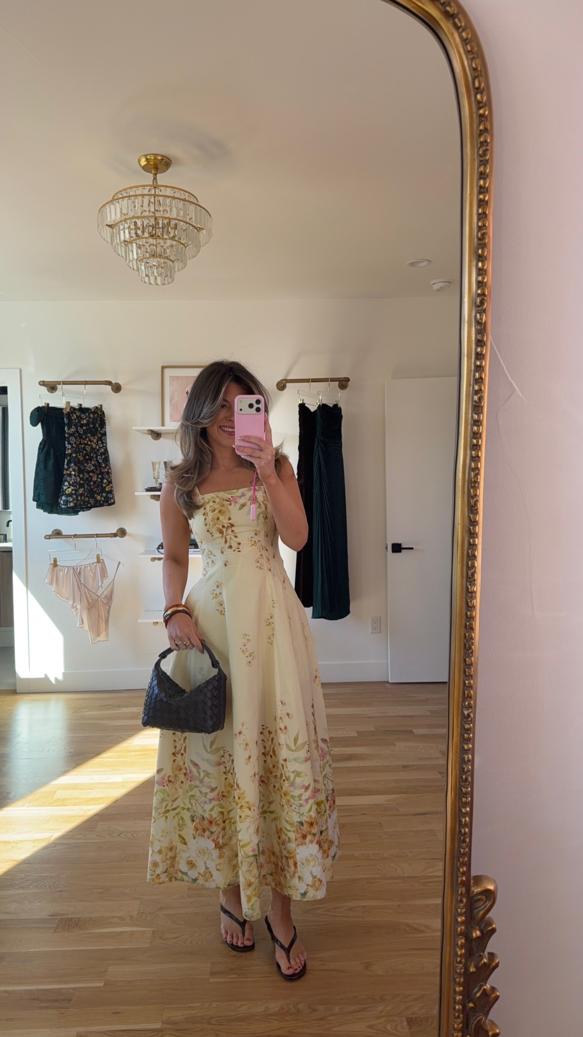 Vici yellow floral spring event dress shower and wedding guest look

Vici code: emerson30
Electric picks code: emerson20

Wearing my heal small/2

Wedding guest
Spring event
Baby shower
Summer dress
Floral


#LTKWedding #LTKSeasonal #LTKootd