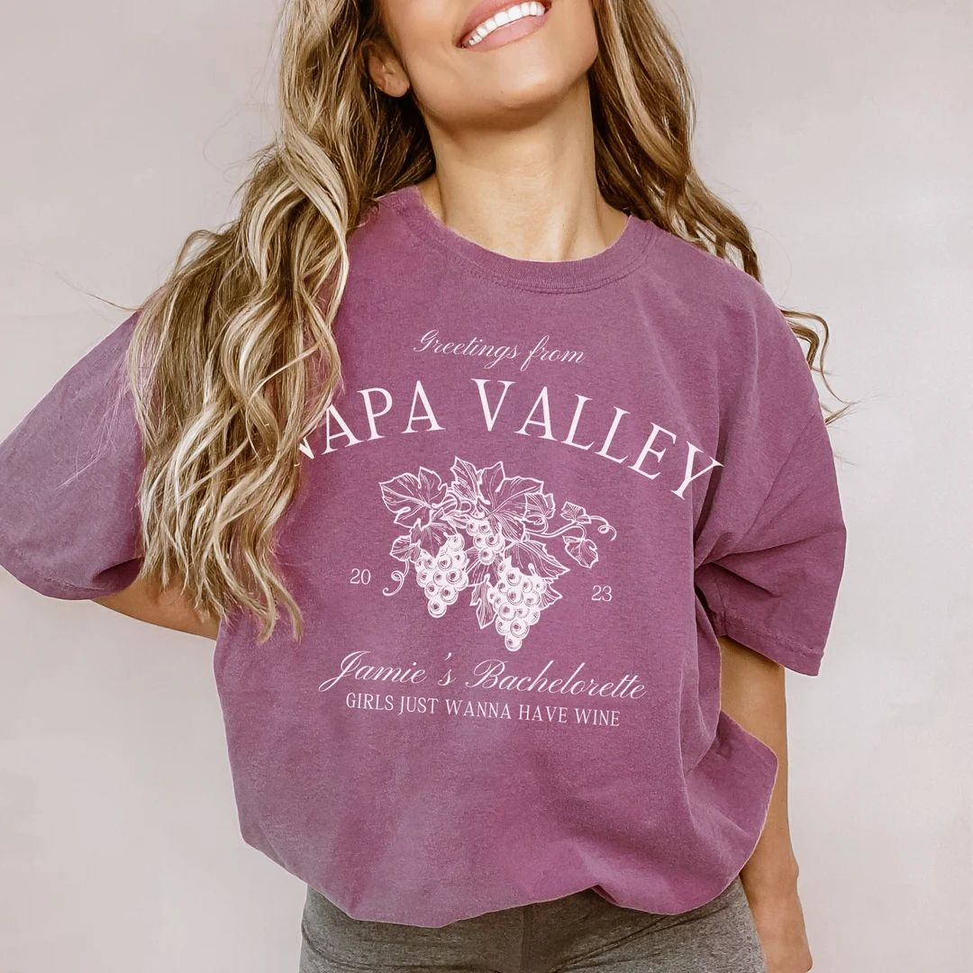Custom Winery Bachelorette Shirts Napa Valley Bachelorette Custom Location Comfort Colors Retro W... | Etsy (US)