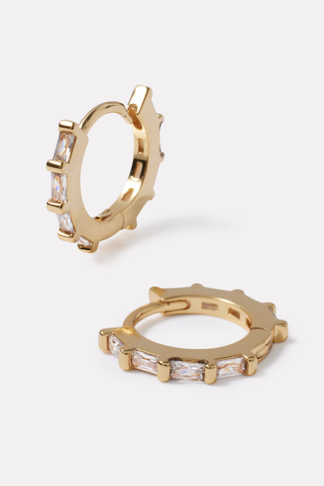 Vienna Baguette Huggie | Evereve