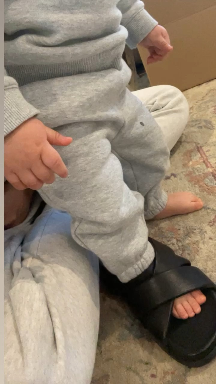 This Country Road matching tracksuit has stolen my heart ❤️ 