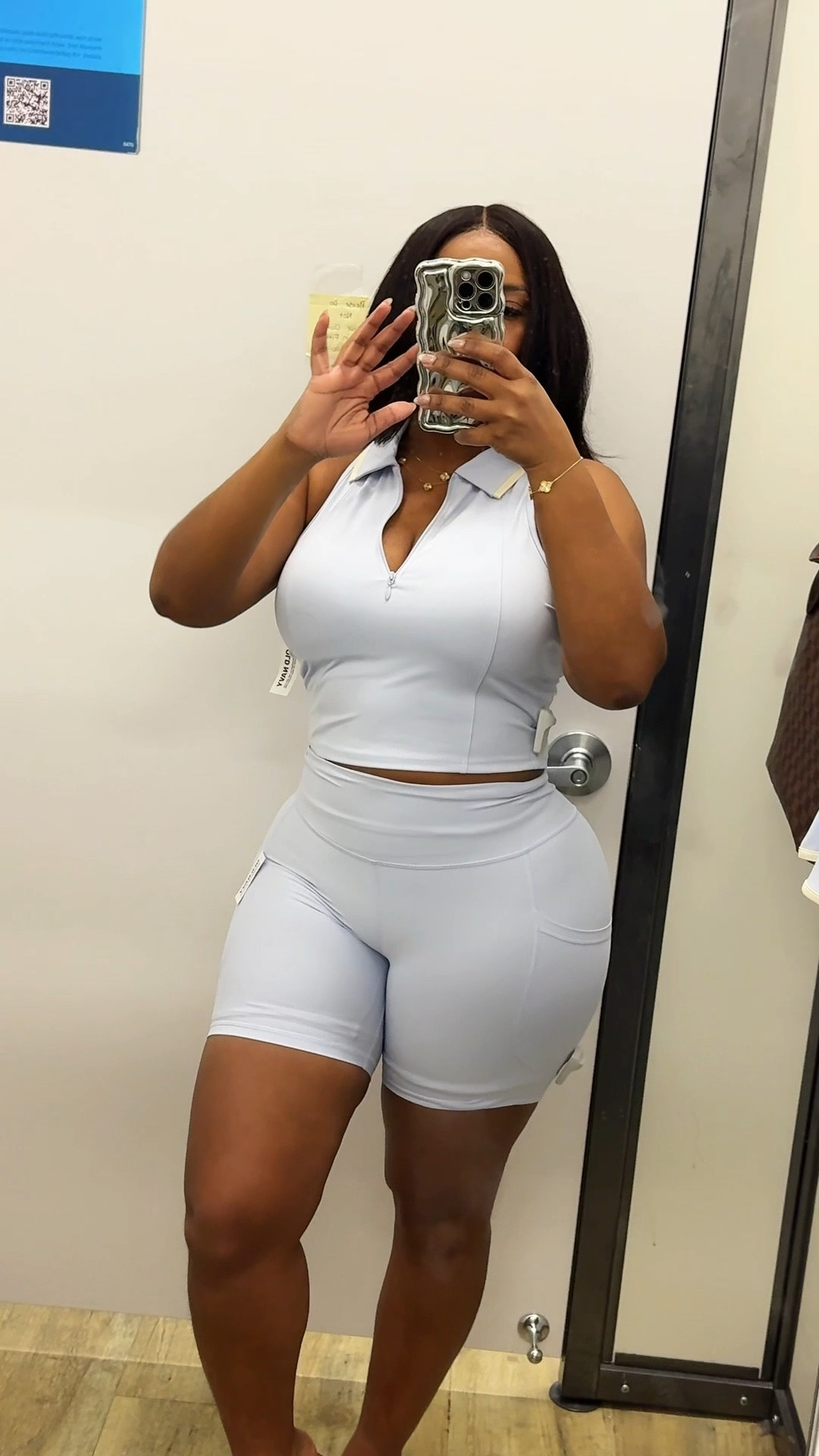 Watch Now Old Navy Find 
Matching set  versatile  you can switch the bottoms with the shorts or the skirt.
Comes in other colors 

#LTKFindsUnder50 #LTKWatchNow #LTKActive