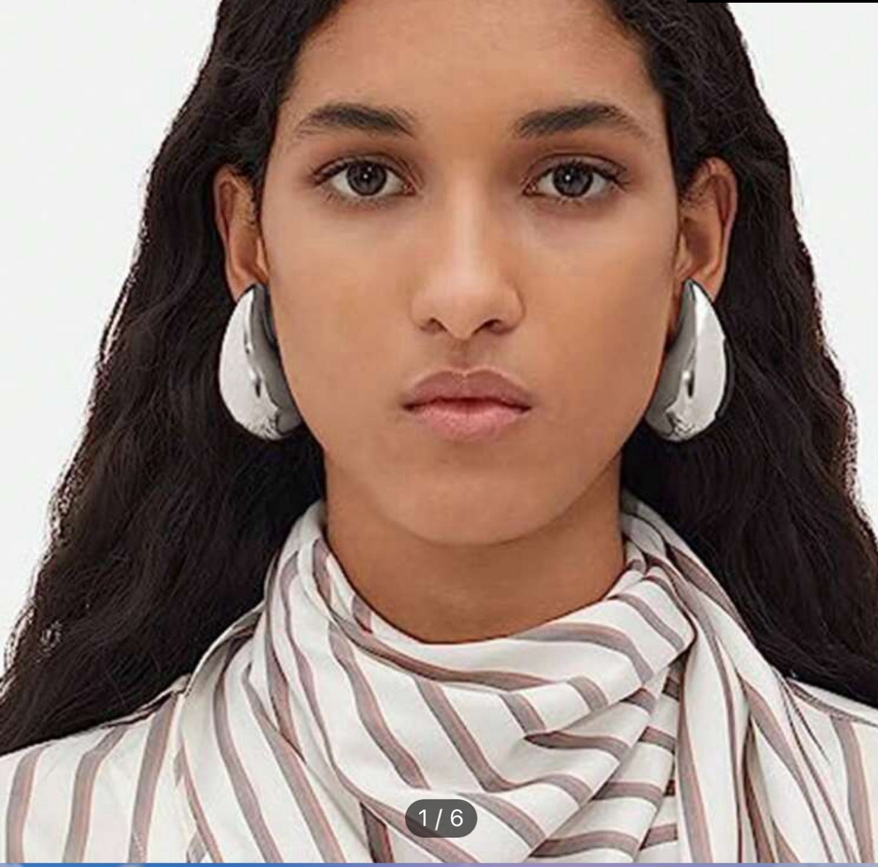 Silver drop earrings 

#LTKmidsize #LTKsalealert #LTKstyletip