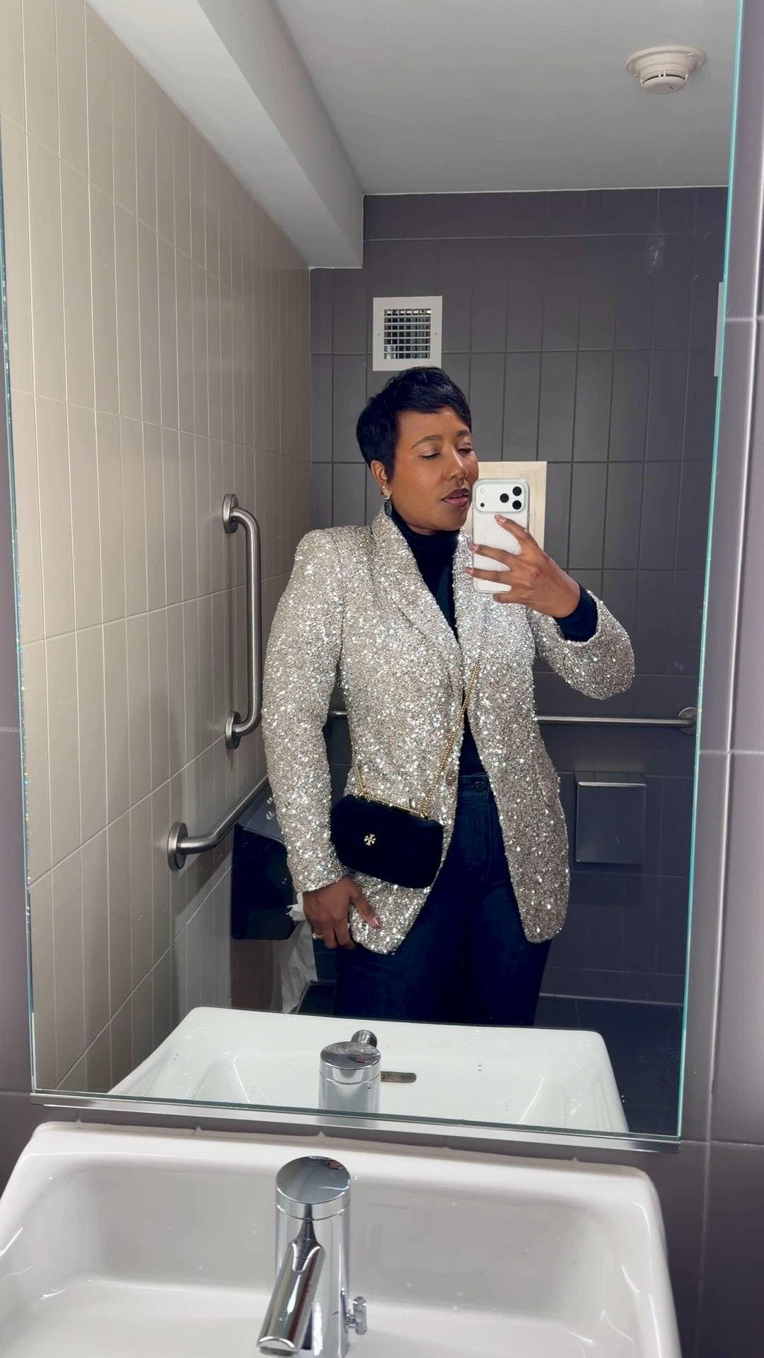 A sequin blazer for a little holiday party flair! 

Wearing size small 



#LTKHoliday #LTKSeasonal