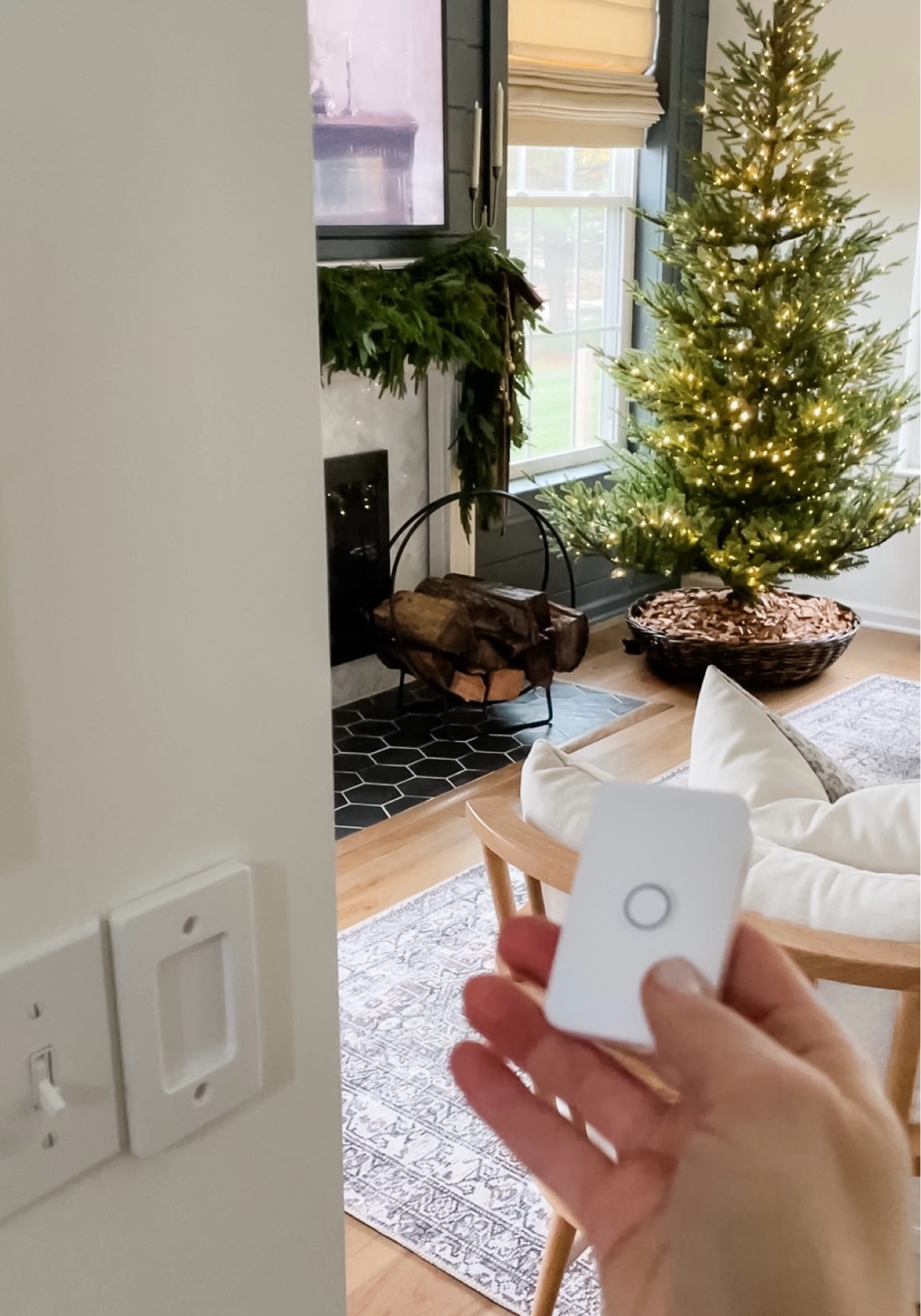 The best holiday hack: tree remote! 

#LTKHoliday #LTKHome