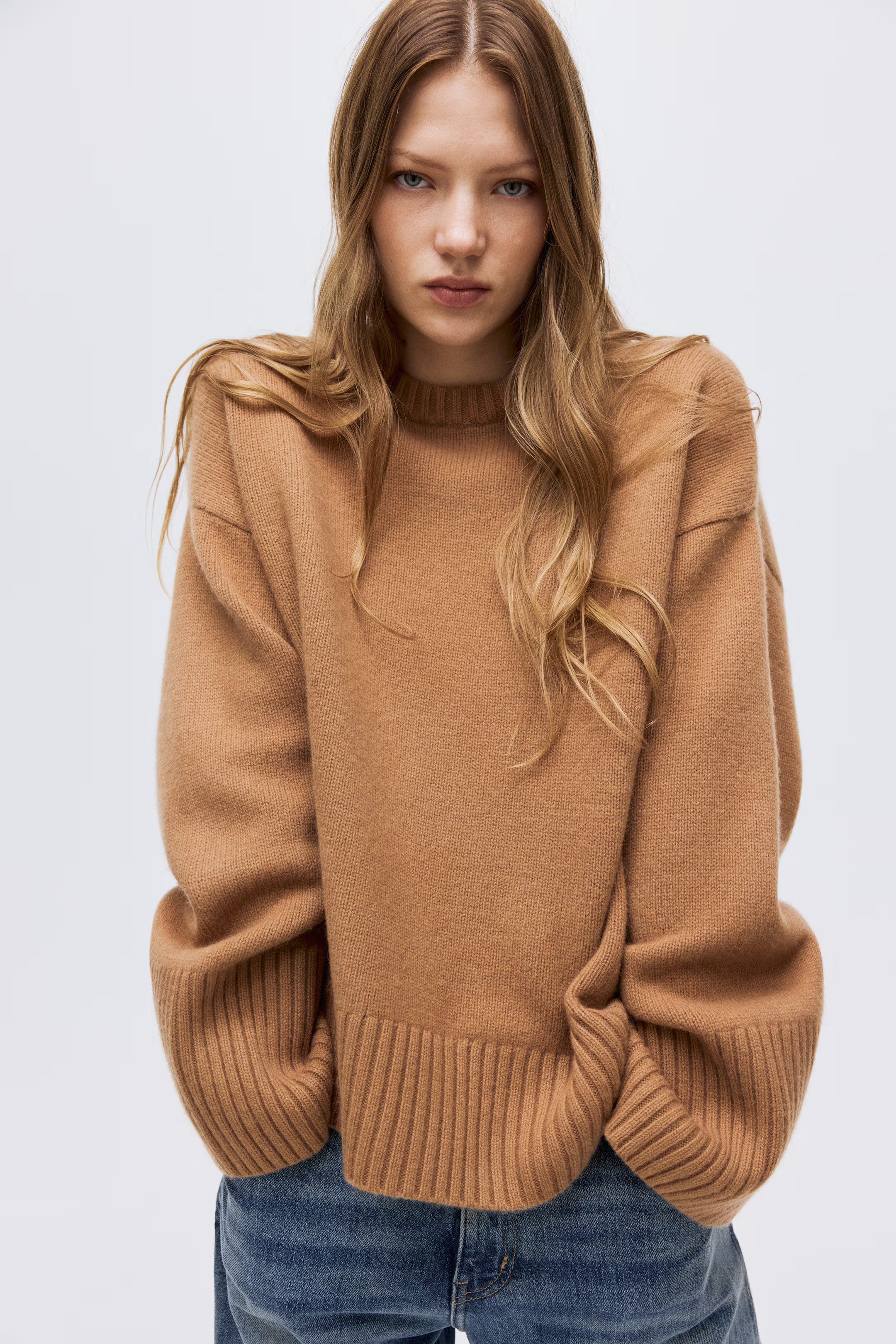 Cashmere-blend jumper | H&M (UK, MY, IN, SG, PH, TW, HK)