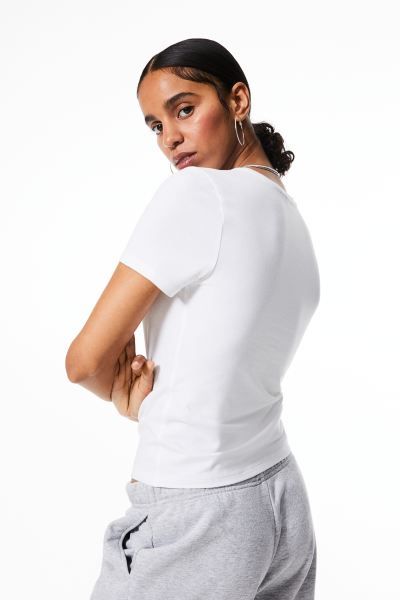 Fitted T-shirt - White - Ladies | H&M US | H&M (US + CA)