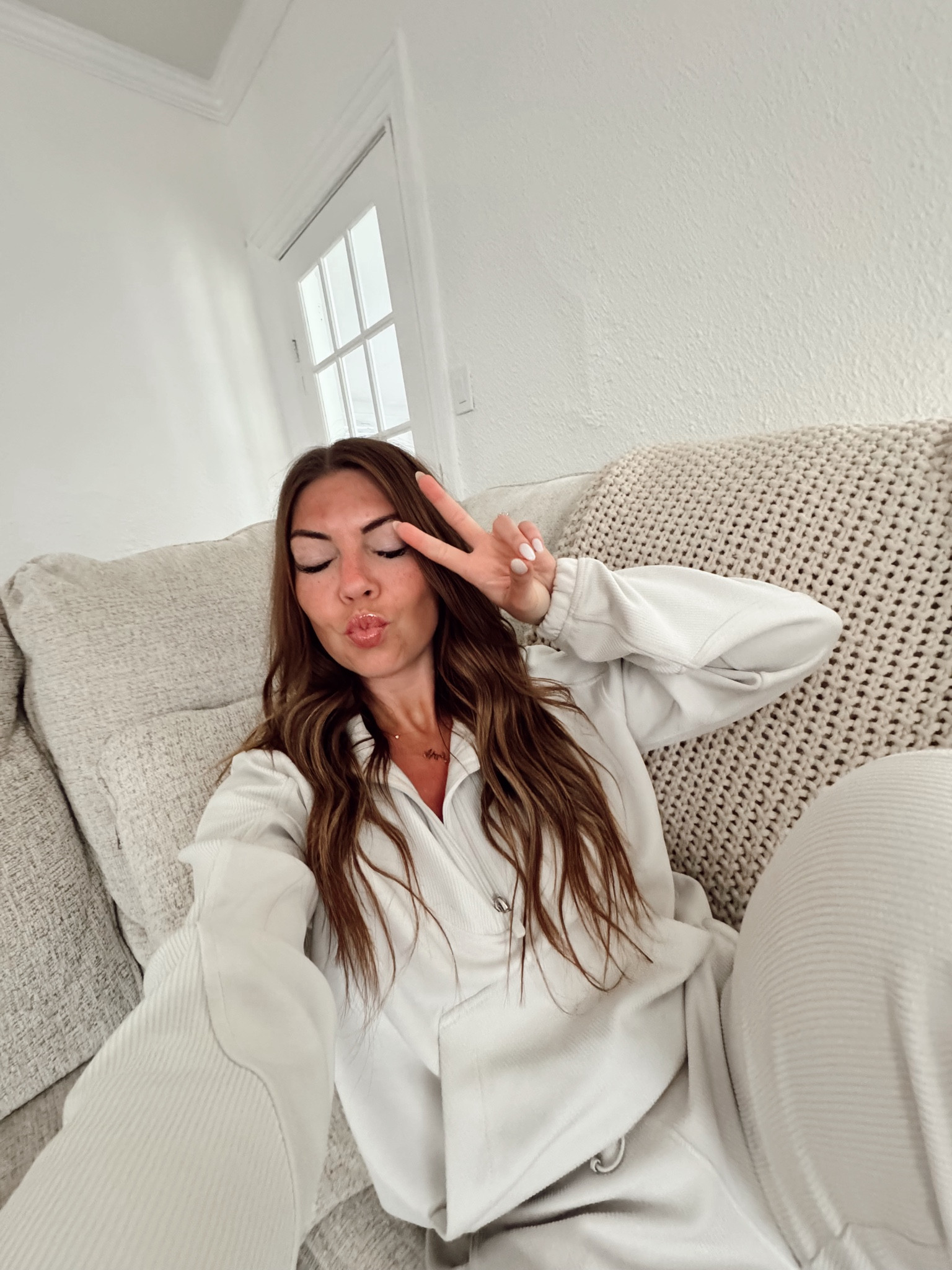 Favorite cozy lounge set 
Matching set
Lounge wear
Neutrals 


#LTKbeauty #LTKfindsunder100 #LTKhome