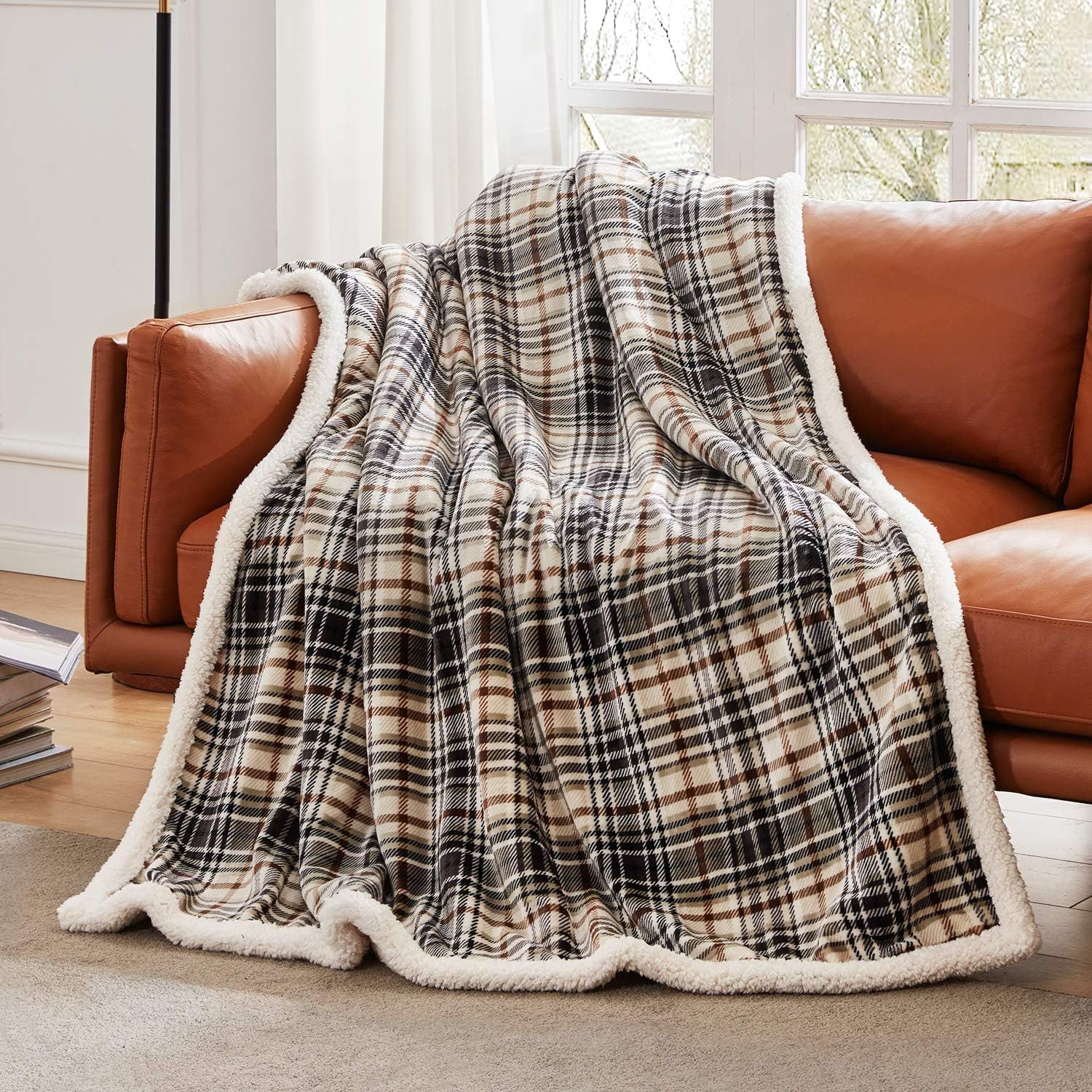 Touchat Sherpa Plaid Throw Blanket, Fuzzy Fluffy Cozy Soft Blanket, Fleece Flannel Plush Twin Siz... | Amazon (US)