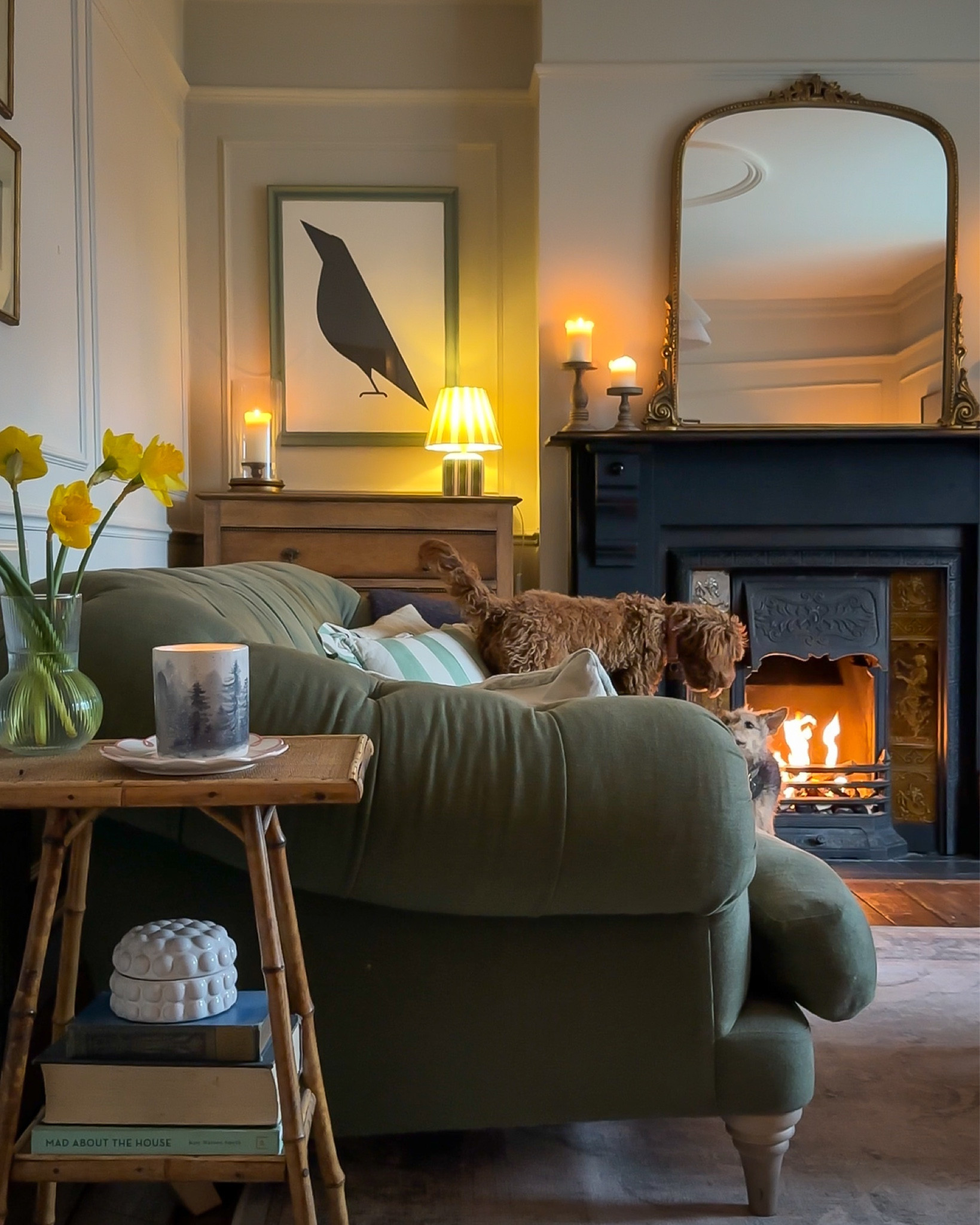 Traditional cosy period English Living room ✨

