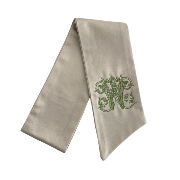 Gray Monogrammed Wreath Sash | Fig and Dove