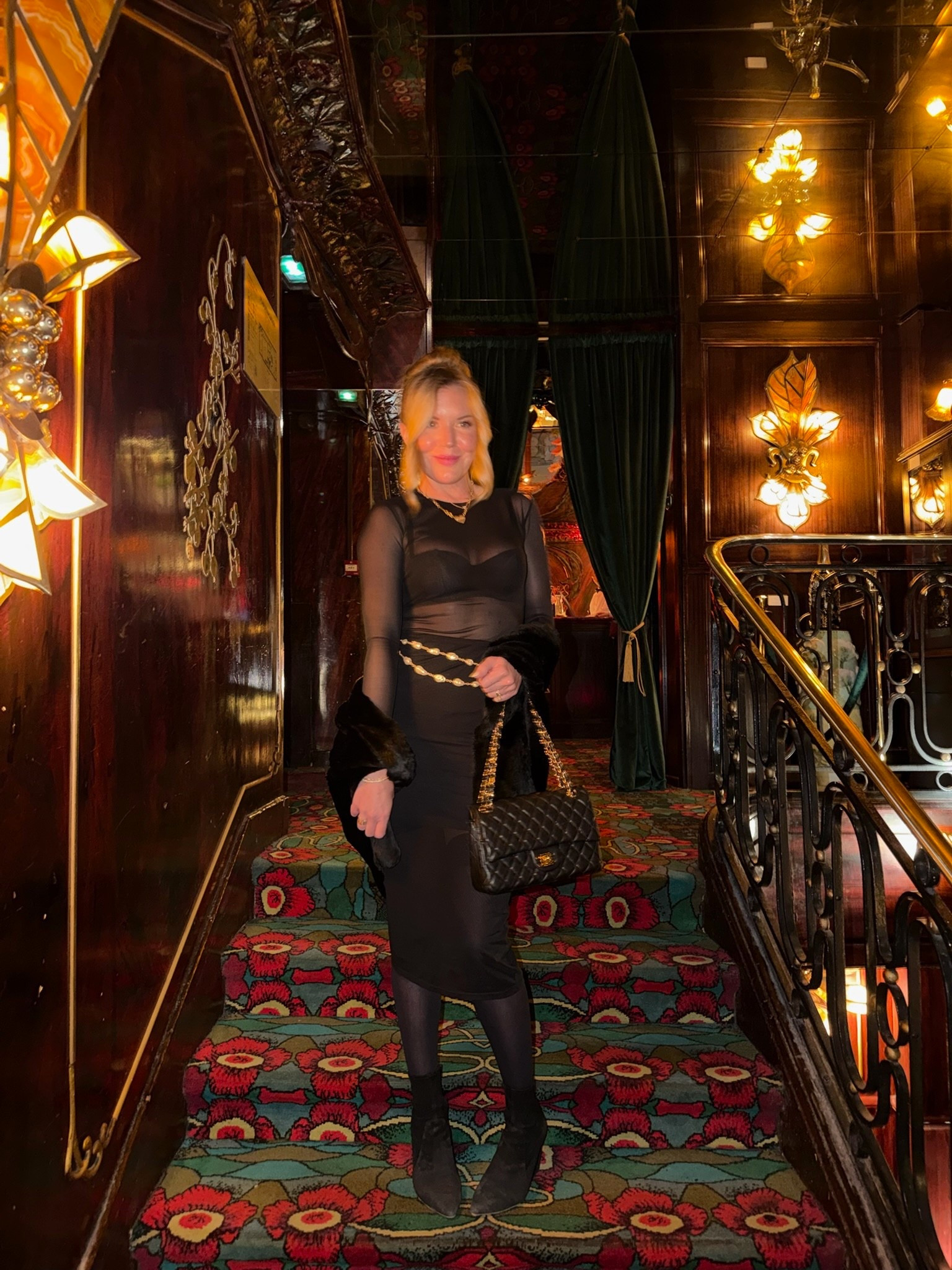 Night 1 in Paris has been a dream 🖤

#LTKSeasonal #LTKootd #LTKTravel