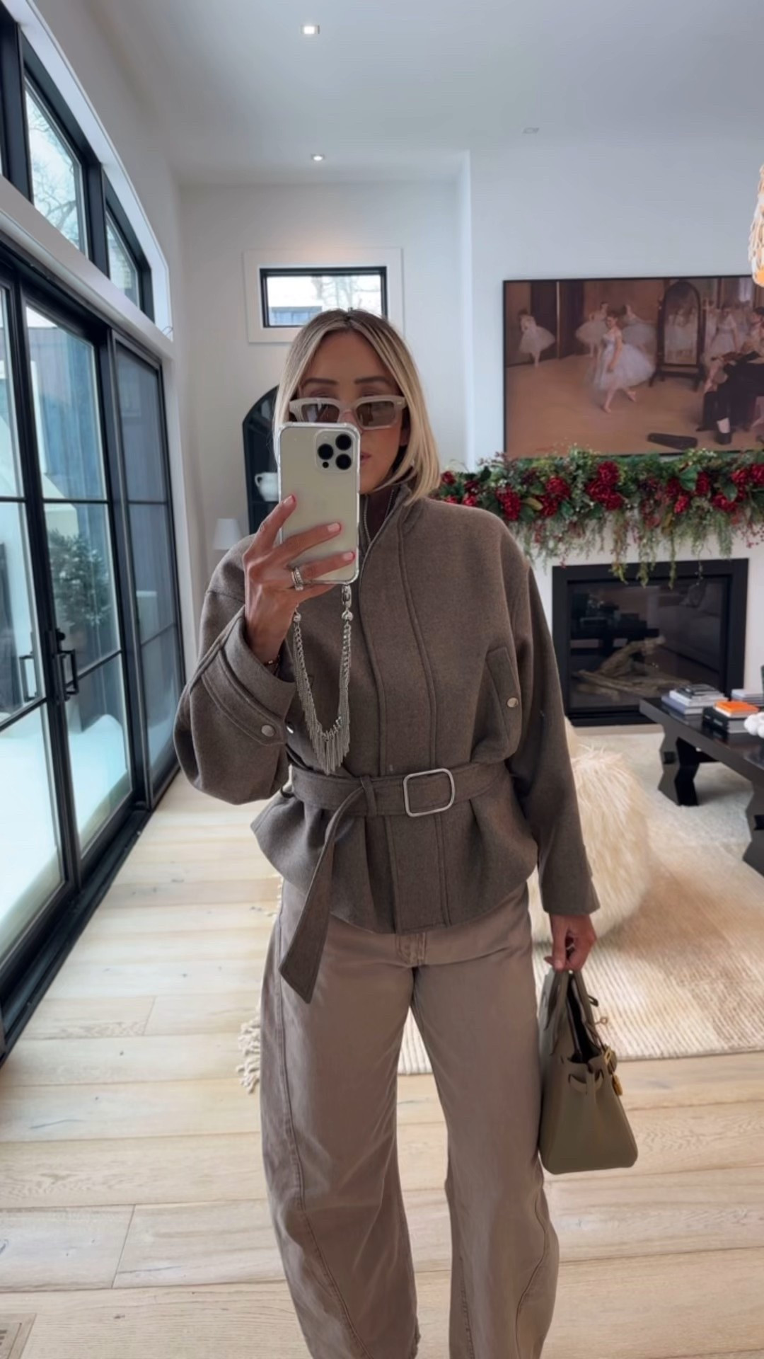 This color combo and this belted jacket 🔥🔥🔥 medium in jacket and 6 in pants for oversized look 