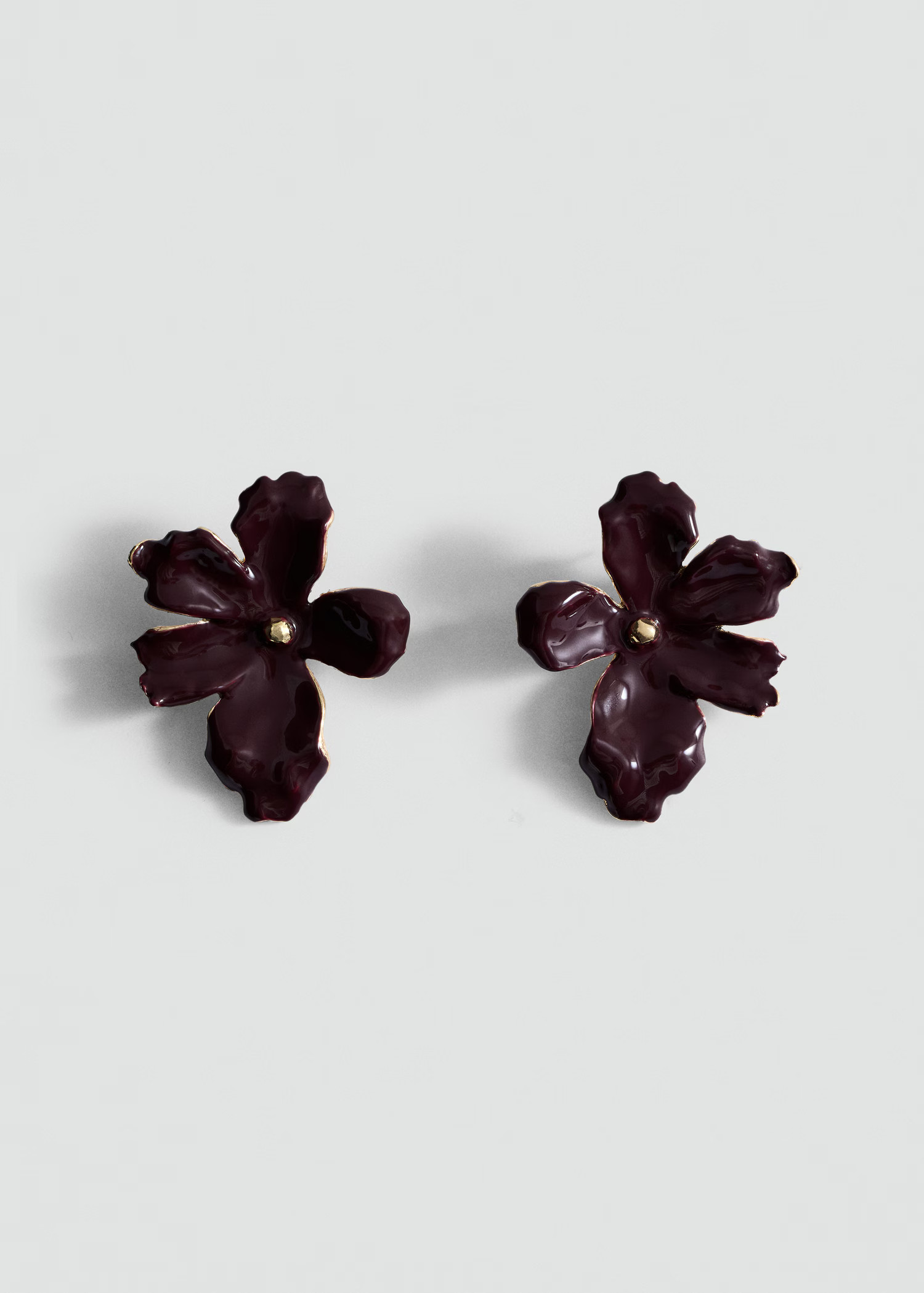 Floral earrings - Women | MANGO United Kingdom | MANGO (UK)
