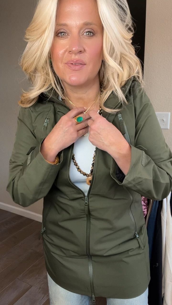 ✨Tap the bell, save and ❤️ start here over 40 fashion, midlife style, midsize fashion and luxury looks for less.  

Okay, these are GOOD. 🤎🍂

I went through so many fall finds, and these are the 6 I’d actually buy and wear on repeat. Comfy, polished, easy to style—and they work with our bodies, not against them.

Lift • skim • balance. Outfit Physics™

👑 Helping you look good, feel good.-Lindsey Denver   Check back daily for belly-friendly style, confidence, and Outfit Physics™.

#LTKOver40 #LTKMidsize #LTKPlusSize

Comment SHOP below to receive a DM with the link to this post on my LTK ⬇ https://liketk.it/6osXq

Comment SHOP below to receive a DM with the link to this post on my LTK ⬇ https://liketk.it/6ot49
