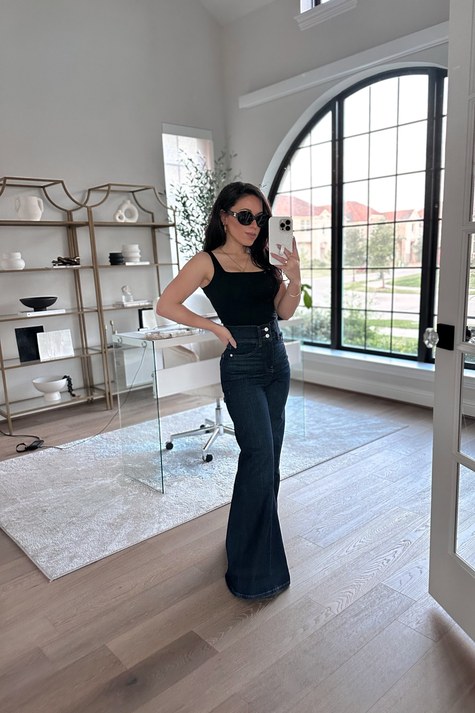 Frame wide leg jeans on sale this weekend! Wearing size 23 (has tons of stretch-size down)


#LTKFallSale #LTKBacktoSchool #LTKSaleAlert