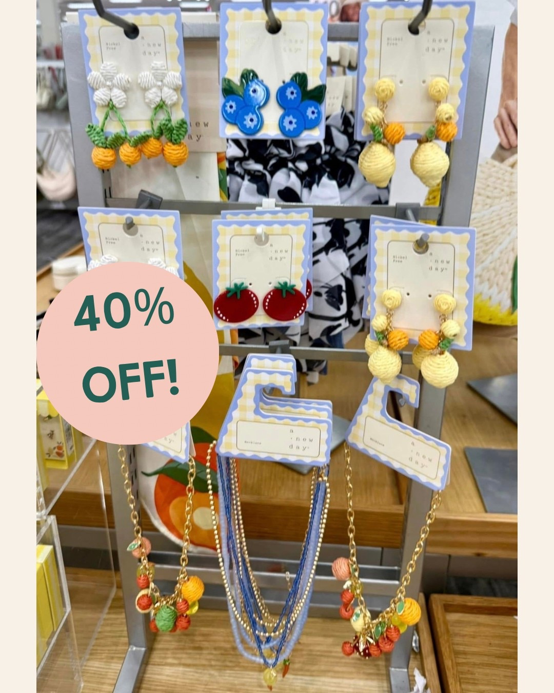 😱😱😱 Woohoo! A super RARE 40% off ALL handbags, jewelry, and accessories TODAY ONLY!!!! 🏃‍♀️💨 

#LTKItBag #LTKSaleAlert #LTKFindsUnder50