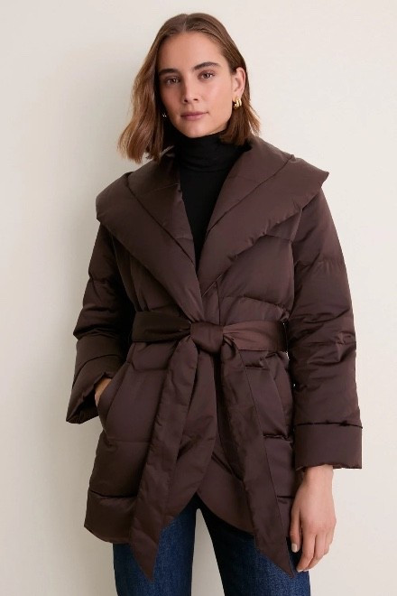 L'AGENCE
Dark Java Glacier Shawl Collar Puffer

The Glacier Shawl Collar Puffer Jacket elevates seasonal outerwear with a distinctly glamorous lens

#LTKSeasonal #LTKootd #LTKWorkwear