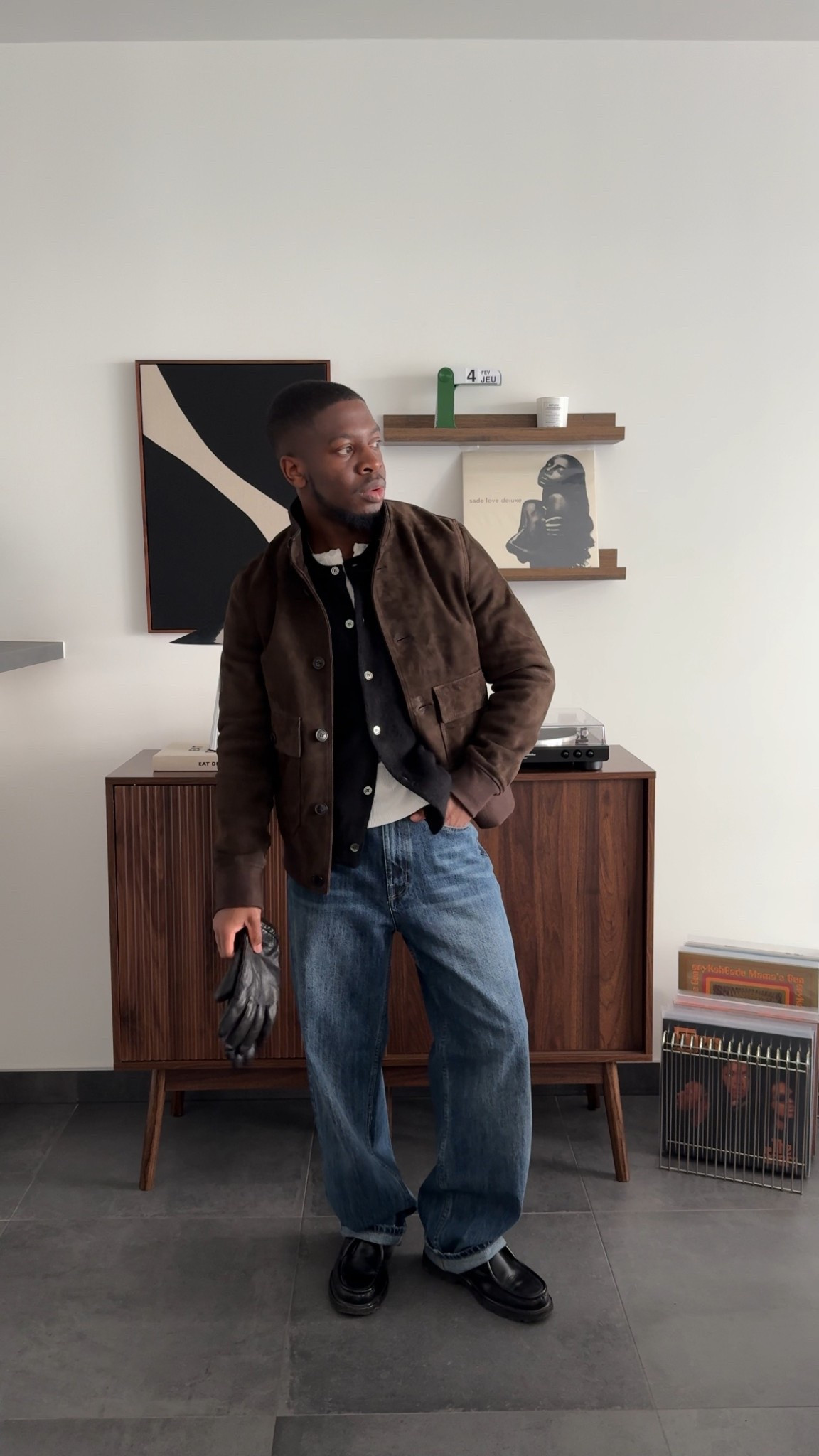 Jacket @lafaurieparis 
Henley shirt @a.novair 
Cardigan @coor_official 
Jeans @a.novair 
Shoes @josepht.ca 