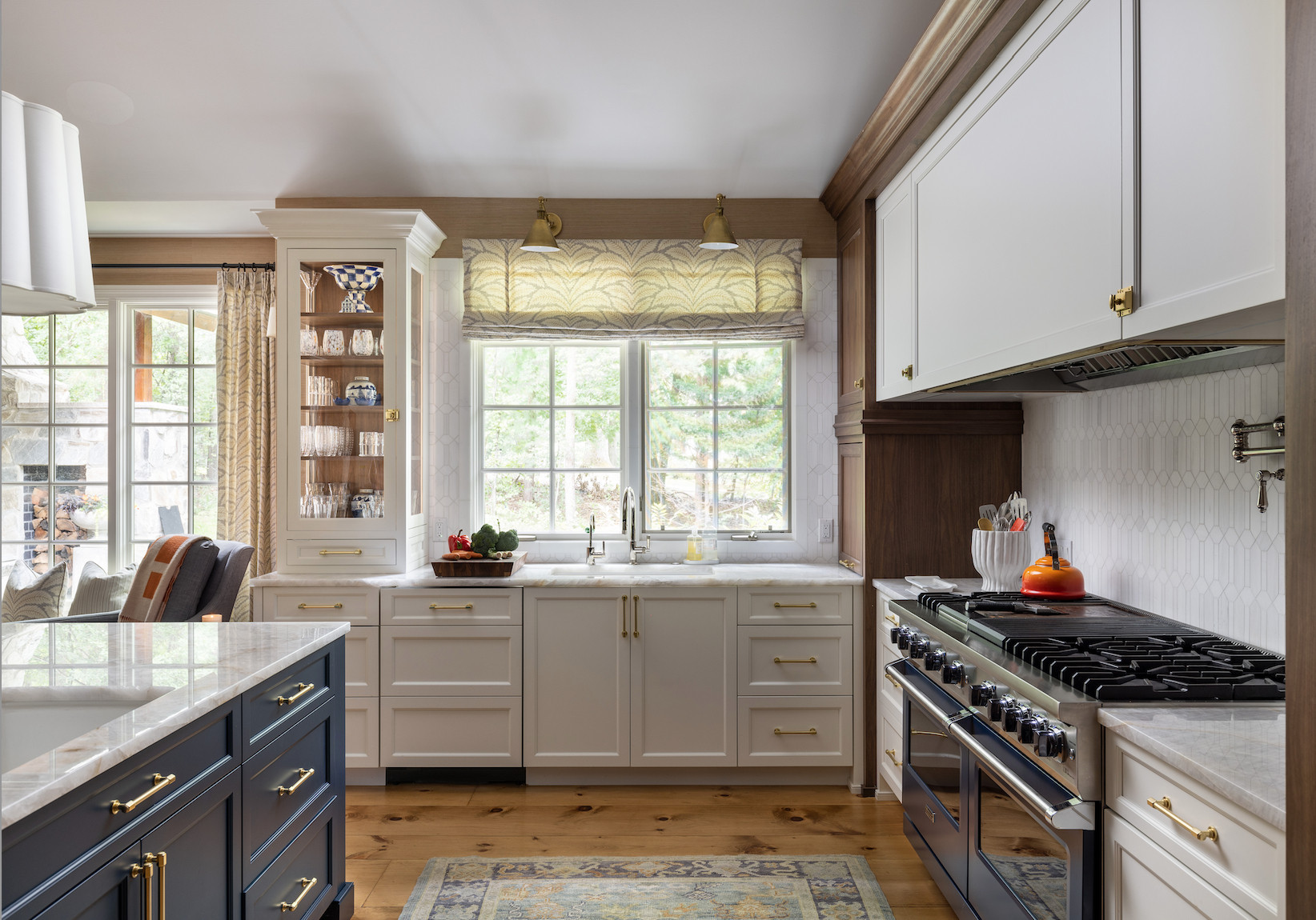 Thoughtful lighting, custom cabinetry colors, curated hardware, and tailored window treatments all come together to create something truly special in this stunning kitchen!  

 

#LTKHome #LTKStyleTip