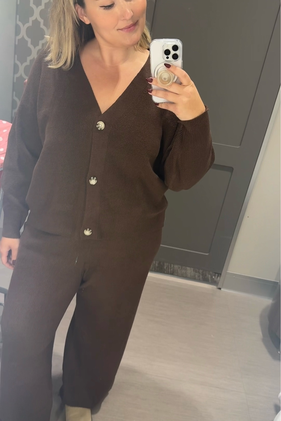 Most gorgeous brown sweater set 

#LTKMidsize #LTKActive #LTKPlusSize