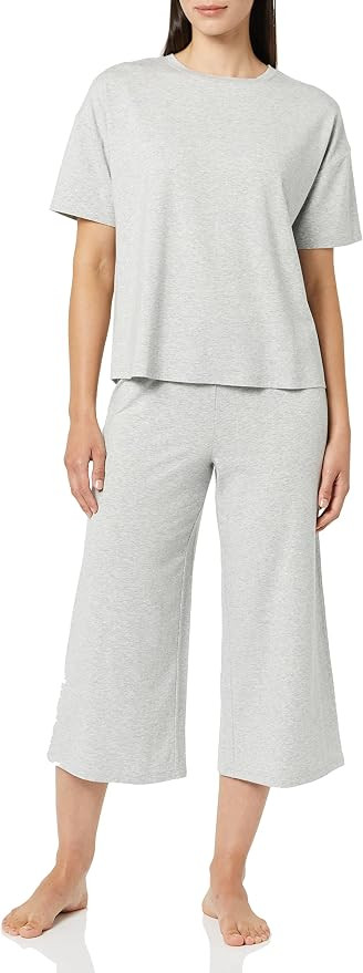Amazon Essentials Women's Cotton Modal Knit Jersey Capri Pajama Set, Soft Sleepwear, Wide Leg Lou... | Amazon (US)