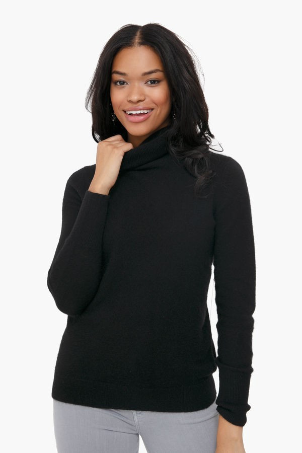 Black Essential Cashmere Turtleneck | Tuckernuck (US)