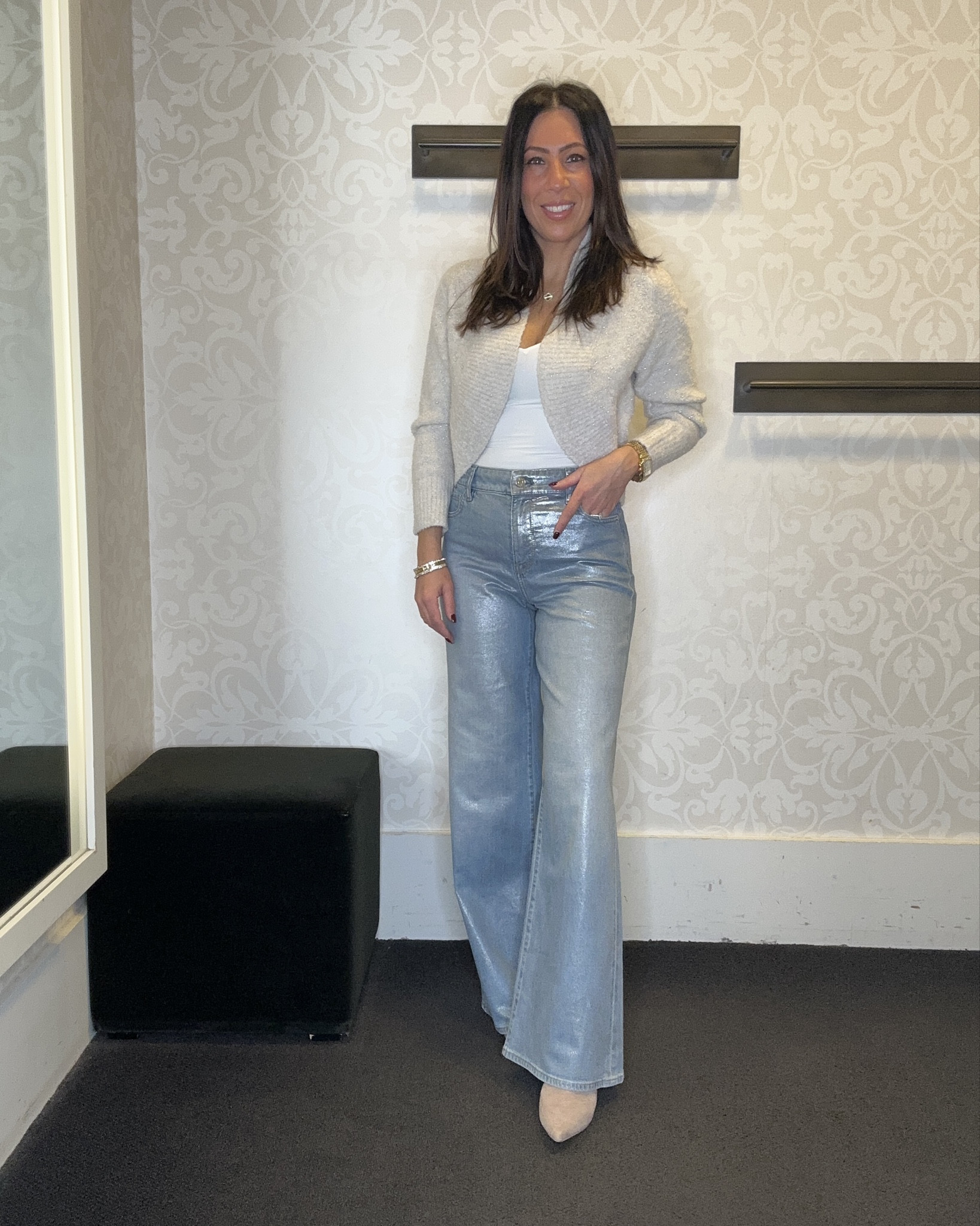 Shrug is xs I ordered Xxs
Tank xs
Jeans 0 regular 

#LTKOver40 #LTKPetite #LTKGiftGuide