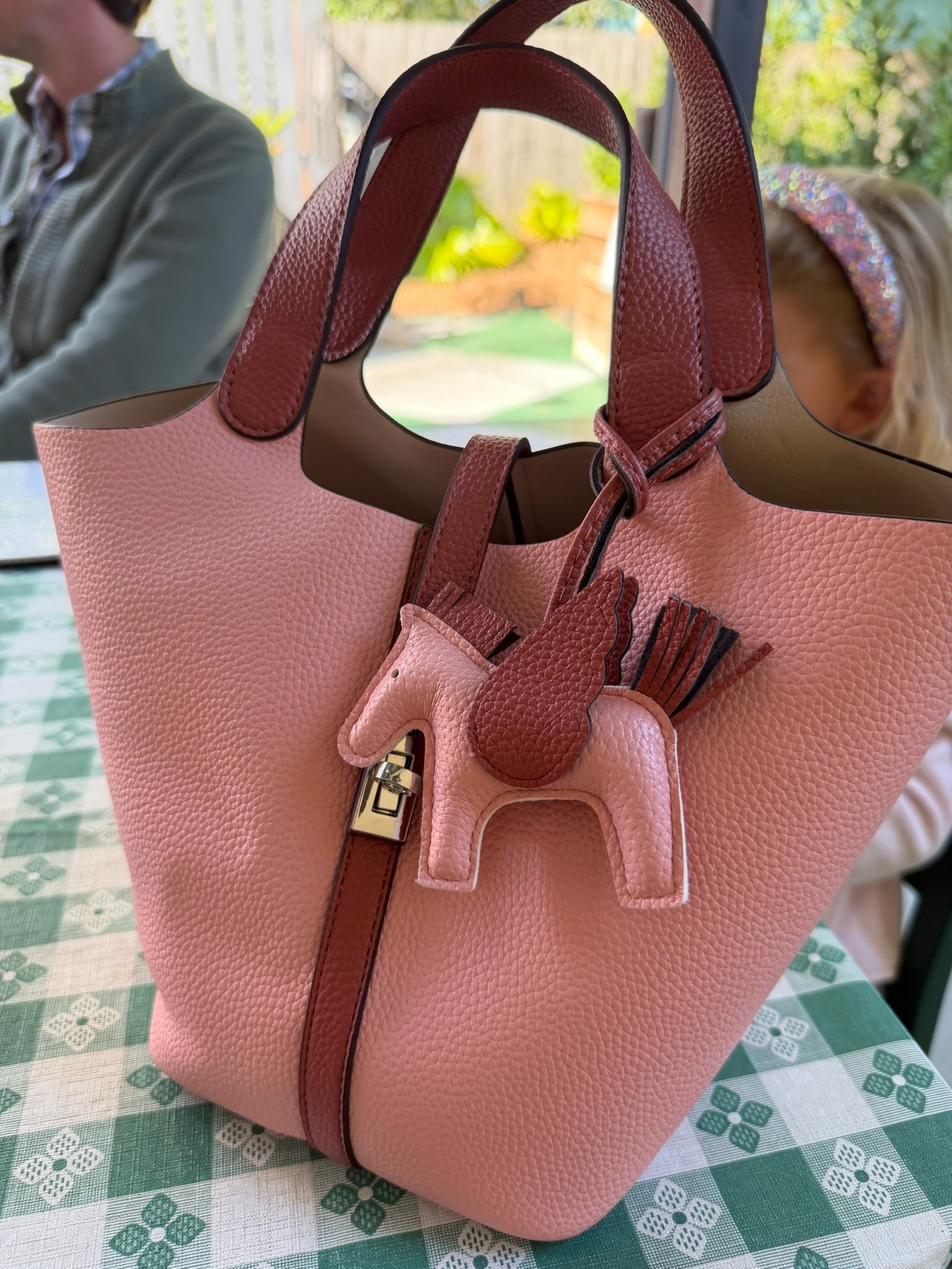 This is my go to Amazon bag, they have so many color options! 

#LTKootd #LTKFindsUnder50 #LTKSeasonal