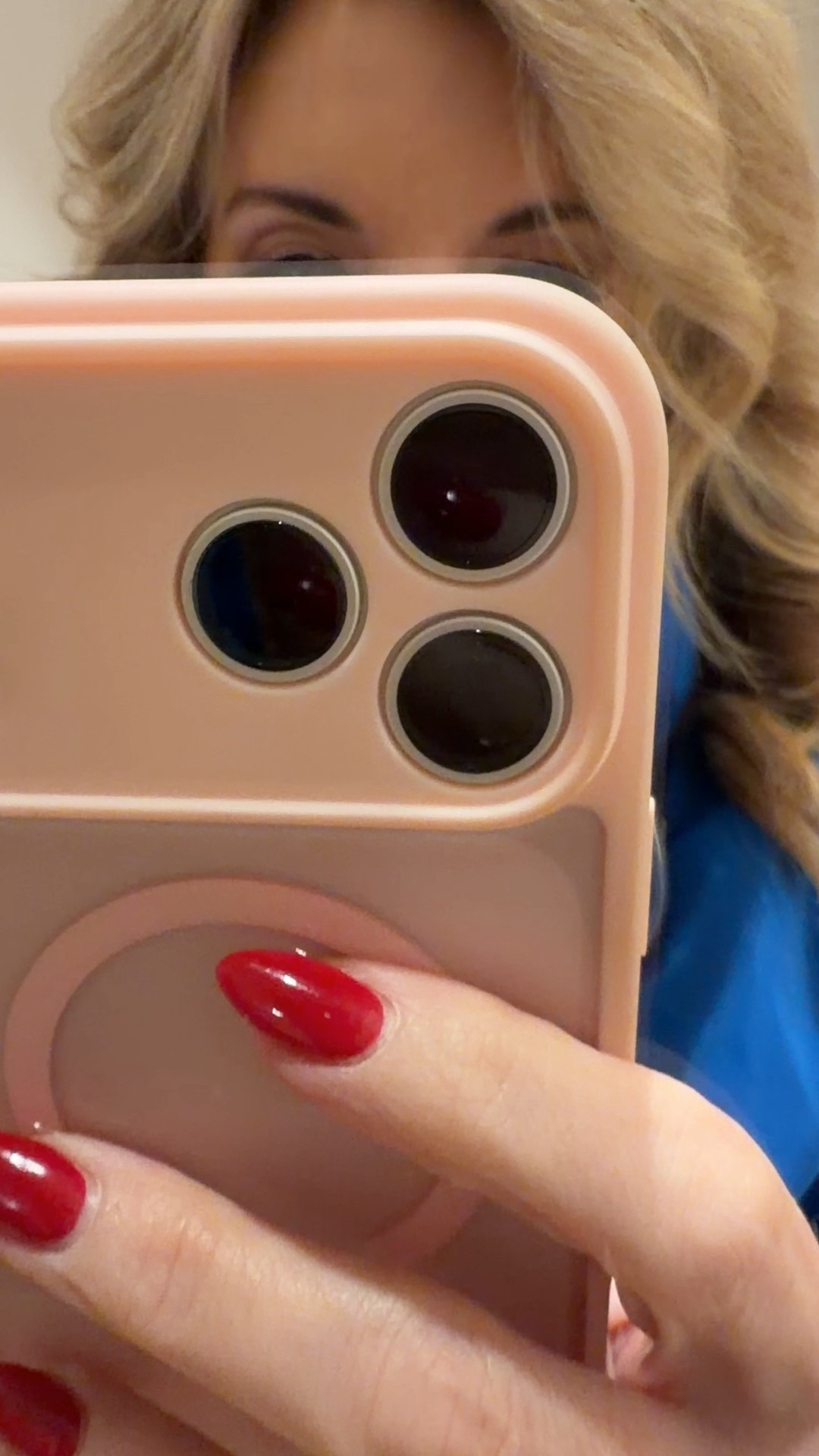 Love this blue set from Athleta!! This one is definitely making the cut for my travels in a couple of months because it’s wind and water resistant and therefore ready for whatever European weather can throw my way!

#LTKfitnessgoals