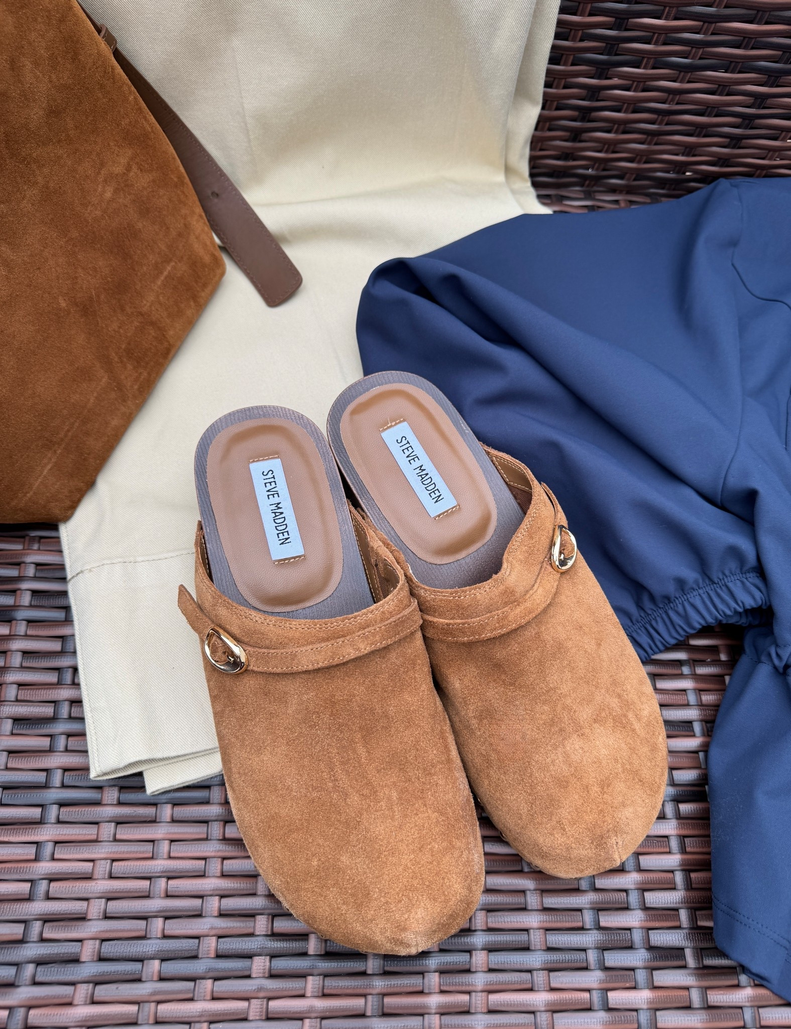 Comfortable doesn’t have to be boring - just add shoes that make your outfit stand out! 
Found a pair that gives me both comfort and a fashion statement at @DSW with 25% off select styles. 
Check out their new arrivals I’m loving right now - linked below 👇 

#MyDSW #influencer #ad

#LTKdayinmylife #LTKmomlife #LTKFestival