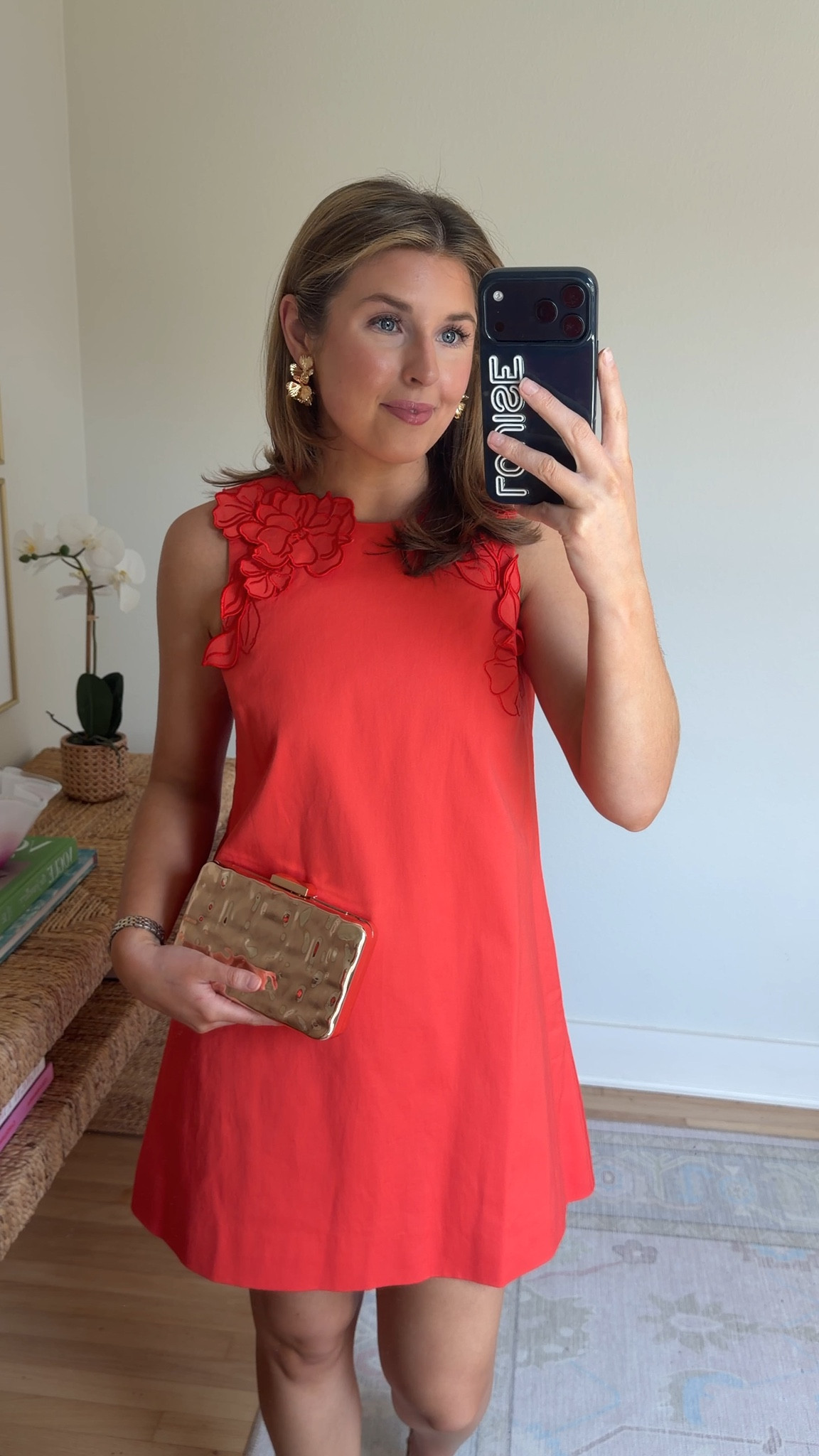 Summer mini dress! Wearing an XS