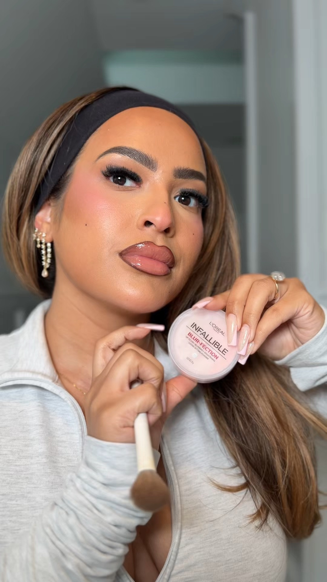 My makeup finishing touches

#LTKgrwm