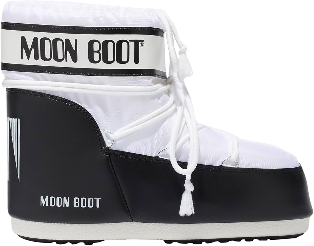 Amazon.com: Moon Boot, Icon Low Nylon Unisex Boots, 42/44, White : Luxury Stores | Amazon (US)