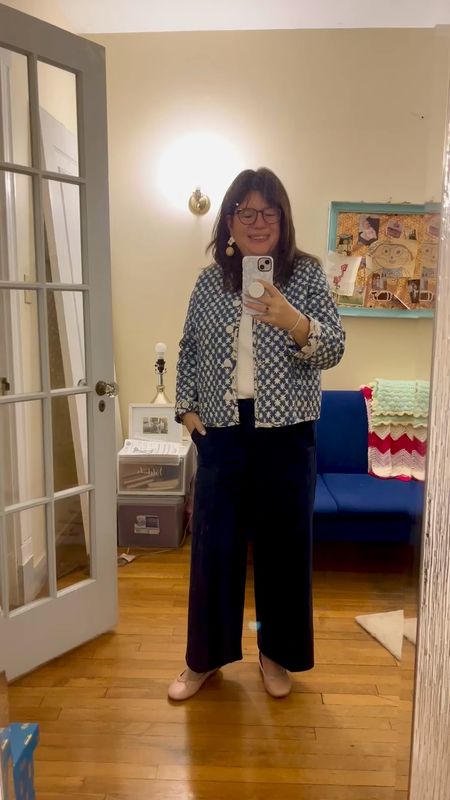 Your new favorite wide-leg pants! These wide-leg pants run true to size and look fantastic. Even short girls like me because I am wearing a petite. These are a size 8 petite, which I would wear in a 6 regular. Always size up when buying petite. I am 5”3’ so right on the cusp of I could wear regular or I could wear petite, depending on the style. 

#LTKfit #LTKstyletip