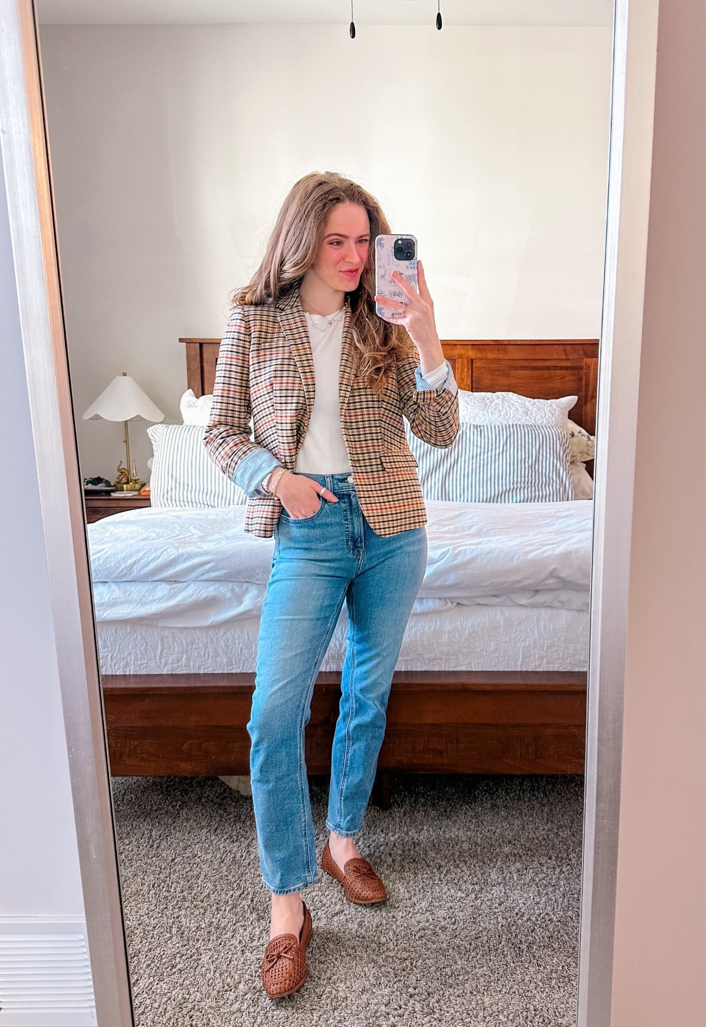 The best blazer in my wardrobe!! It’s so versatile for either work outfits or keeping it casual. I loved pairing it with my jeans to keep it casual! 

#LTKootd