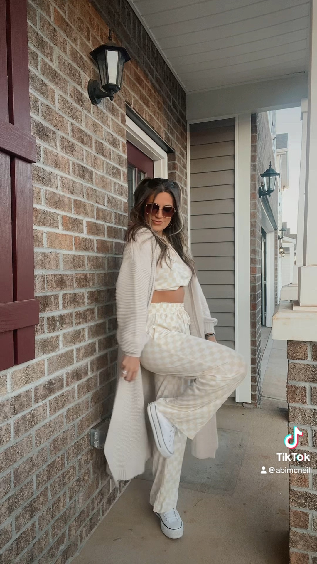 In LOVEEEE with this checkered set! 

#comfyoutfit #checkeredset #momfit #cozyclothes 

#LTKStyleTip #LTKWatchNow #LTKBeauty