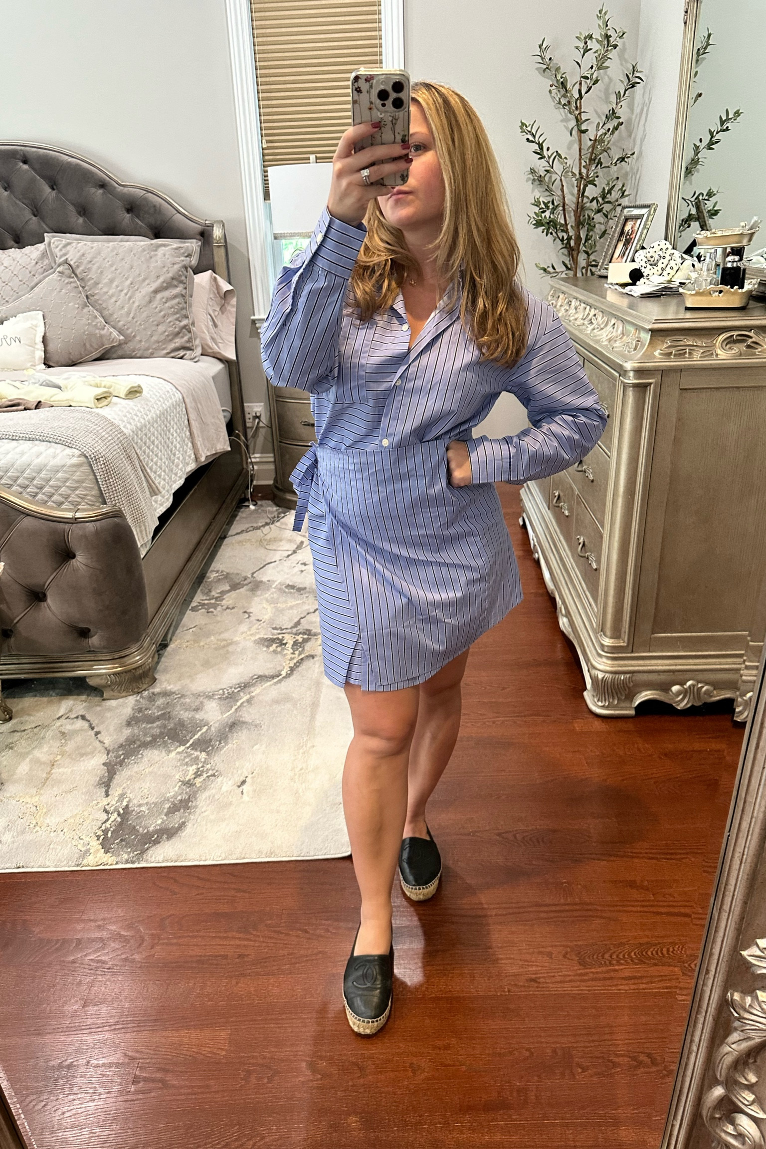 Poplin shirt dresses #ootd

#LTKSeasonal #LTKFindsUnder100 #LTKStyleTip